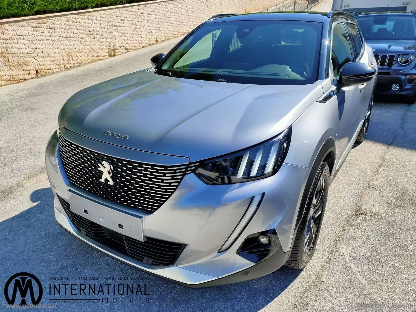 Peugeot 2008 E- ELECTRIC 136 CV GT Grigio - 1