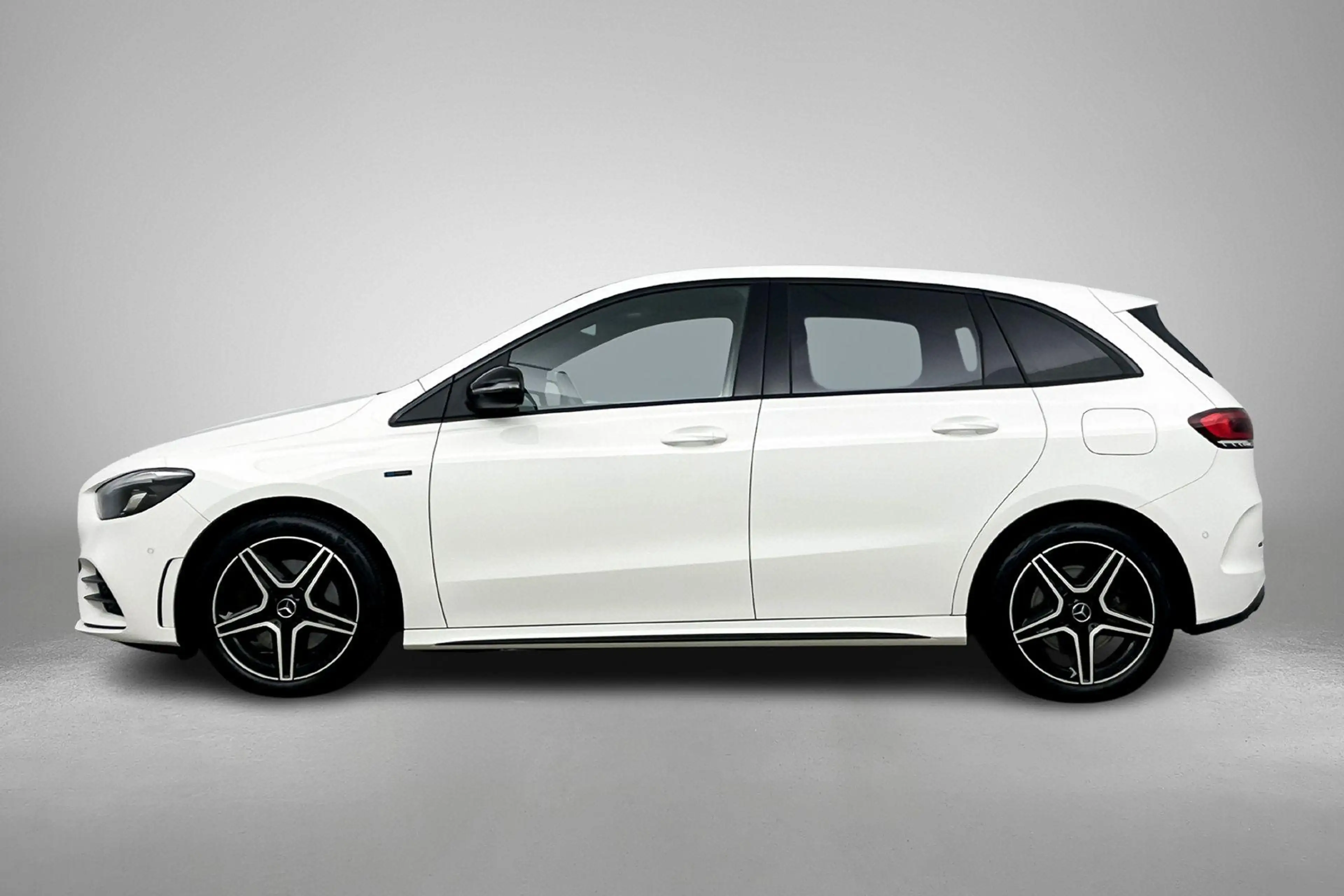 Mercedes-Benz B 250 B 250e Automaat Business Solution AMG | Nightpakke — photo 7