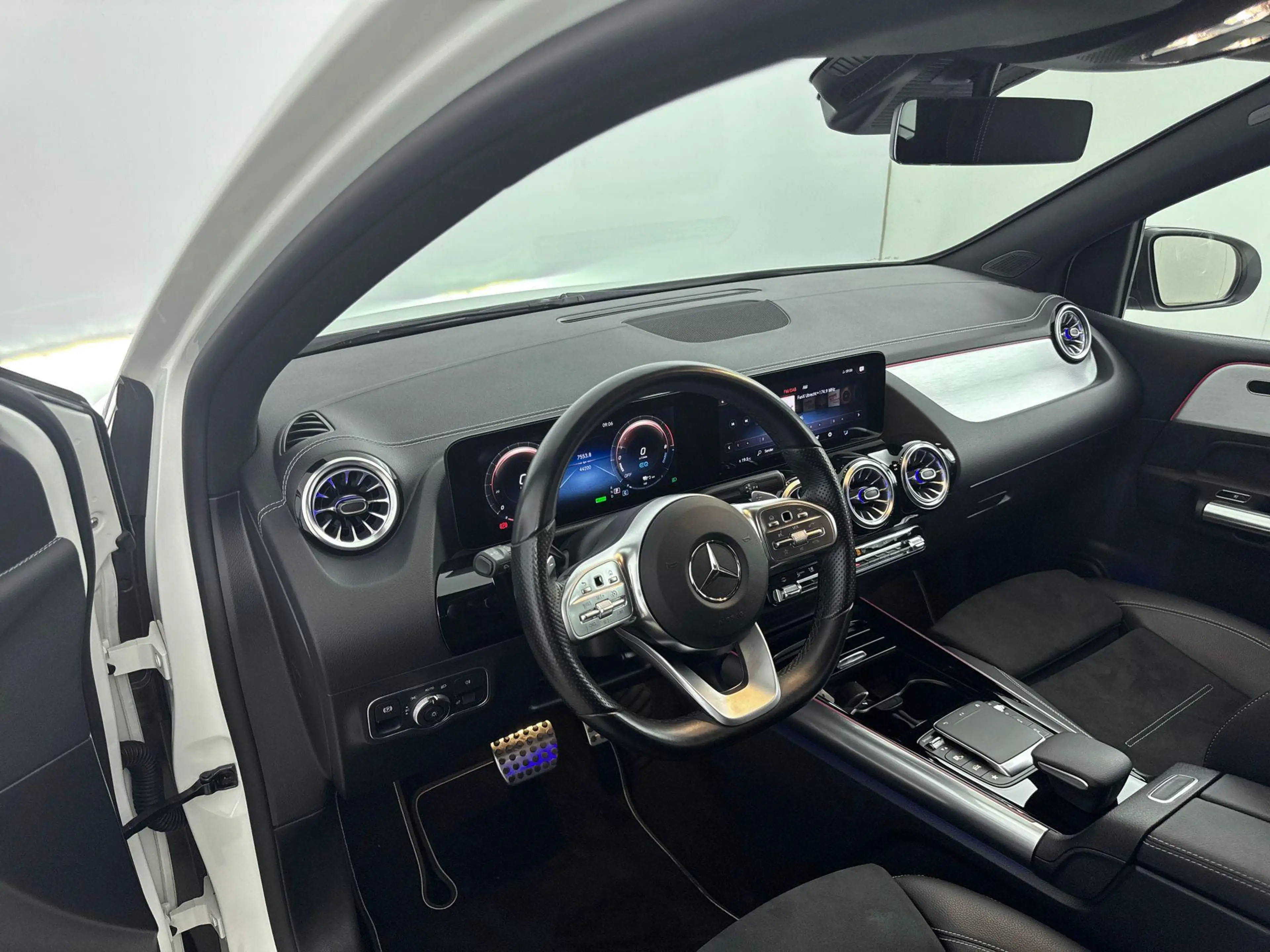 Mercedes-Benz B 250 B 250e Automaat Business Solution AMG | Nightpakke — photo 9