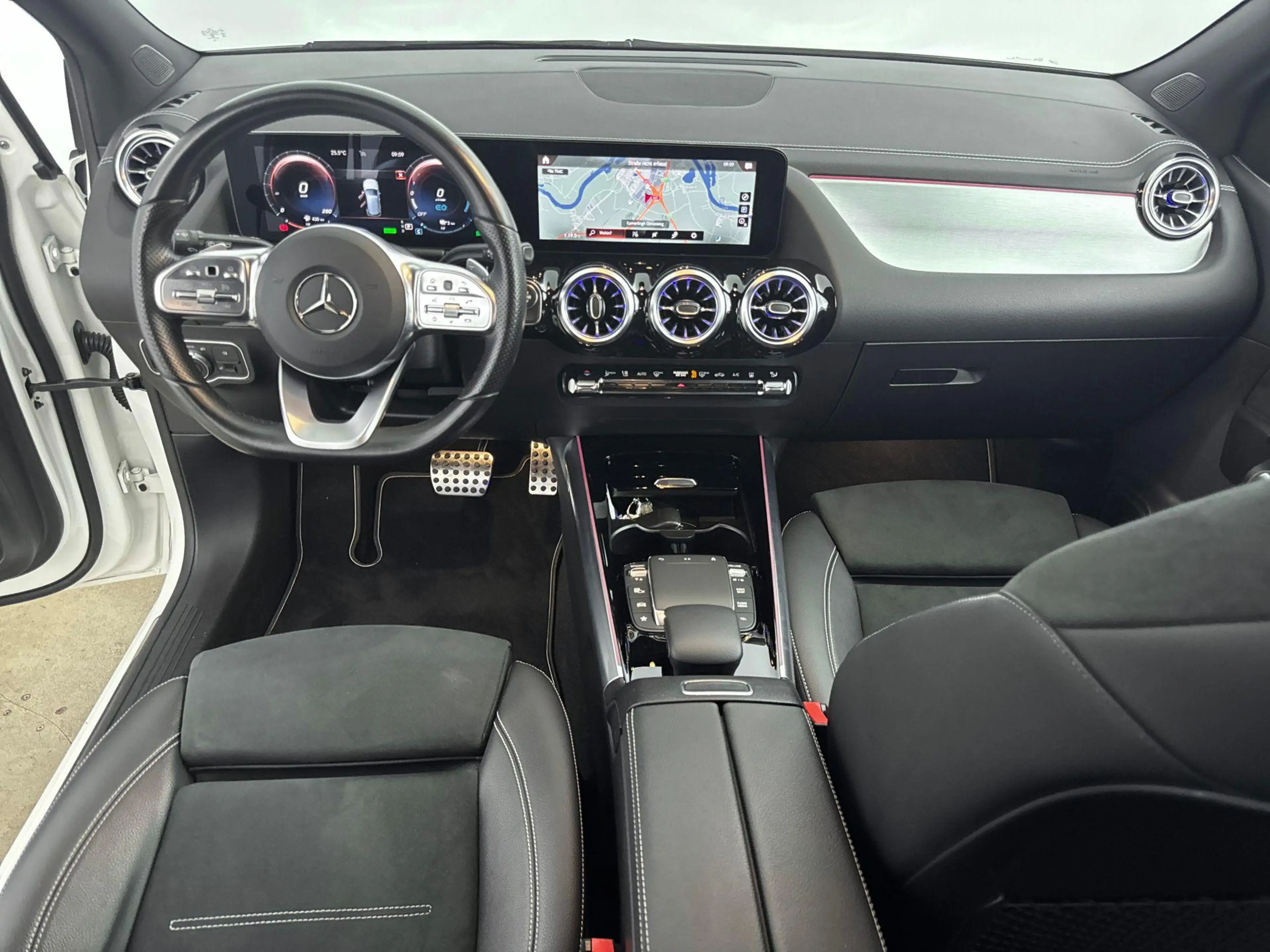 Mercedes-Benz B 250 B 250e Automaat Business Solution AMG | Nightpakke — photo 3
