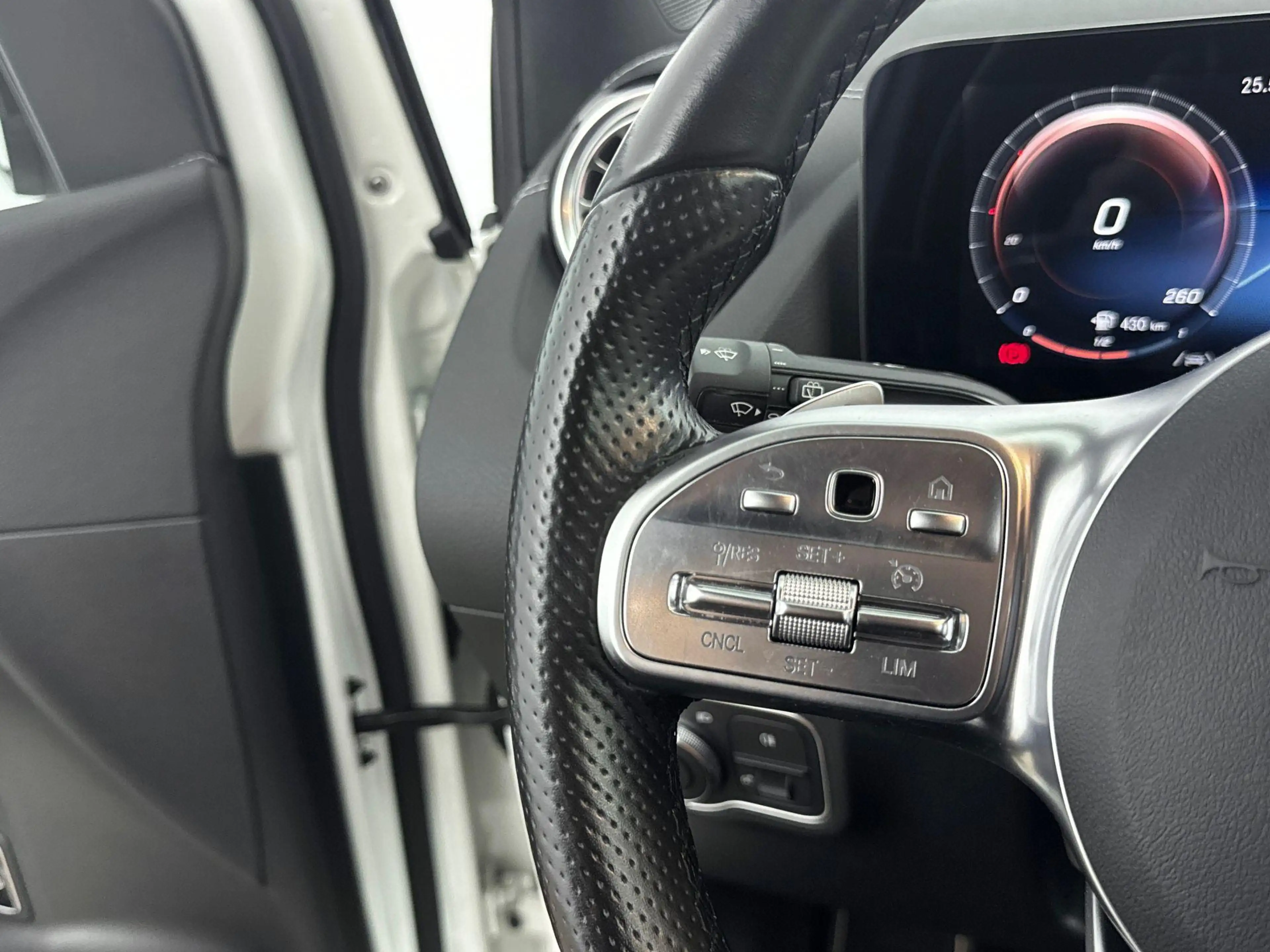 Mercedes-Benz B 250 B 250e Automaat Business Solution AMG | Nightpakke — photo 15