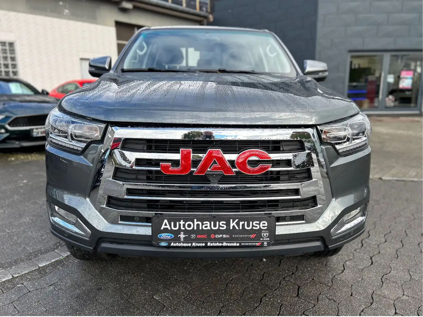 JAC 8 PRO 4x4 Doppelkabine Kamera+ Grau - 2