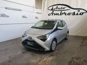 1.0 VVT-i 72 CV 5 porte TUA DA 102,00 MESE