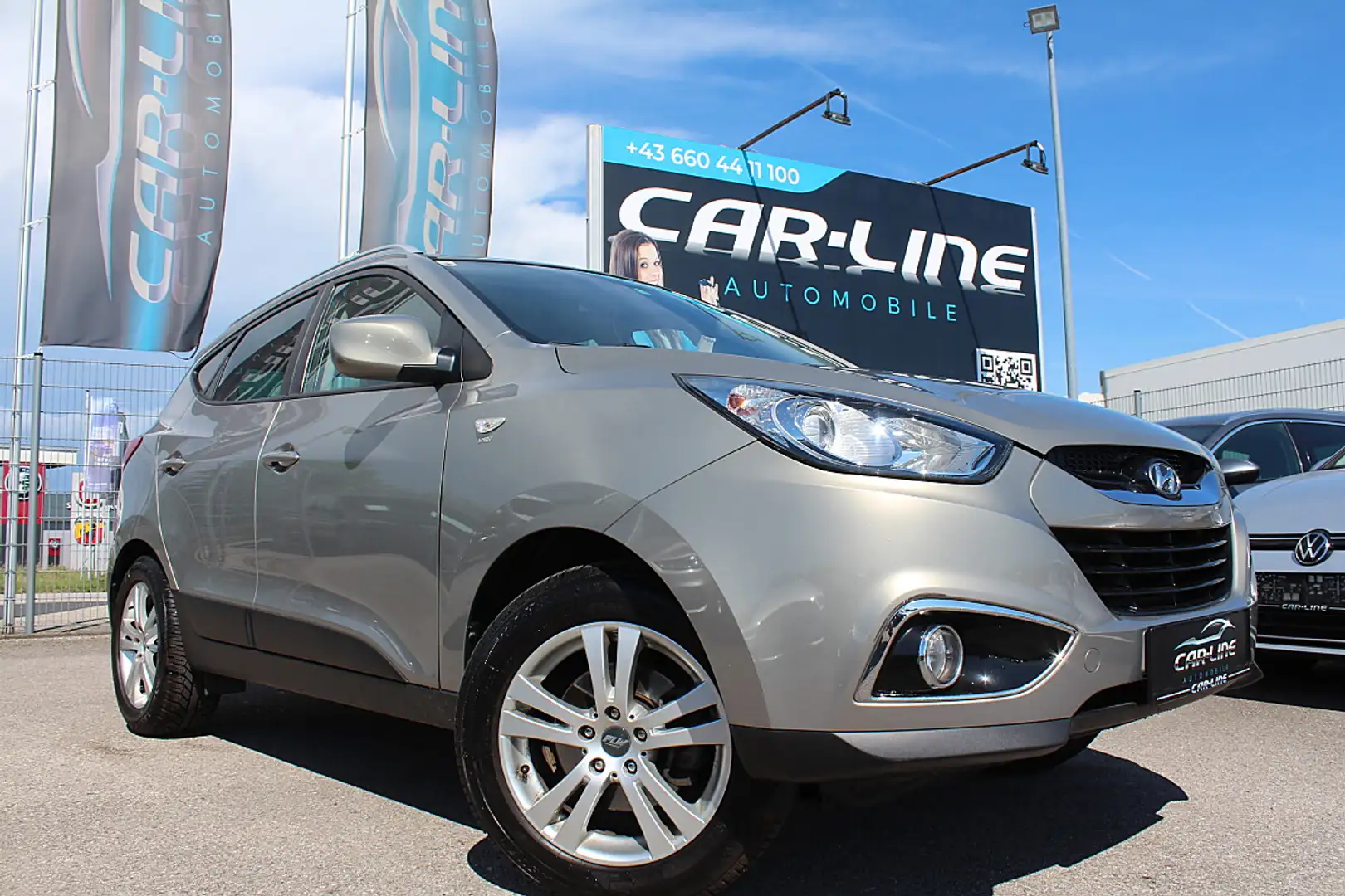 Hyundai iX35 2,0 CVVT Spirit 4WD STANDHEIZUNG XENON Grau - 1