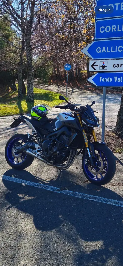 Yamaha MT-09 sp - 1