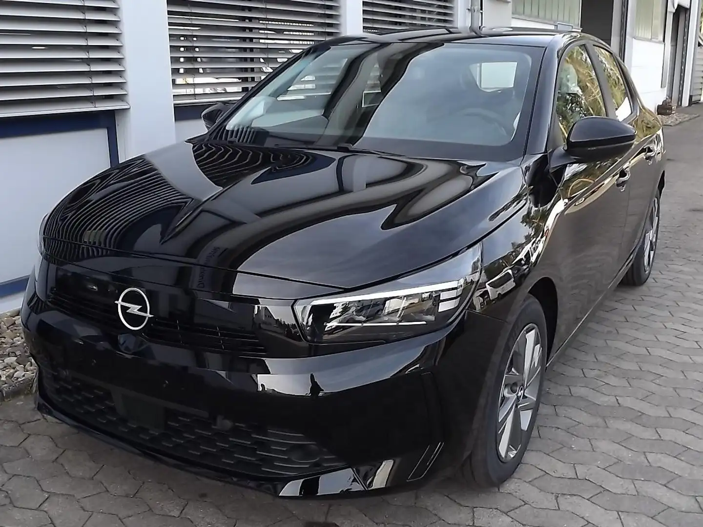 Opel Corsa Corsa 1.2 Direct Injection Turbo Edition Schwarz - 2