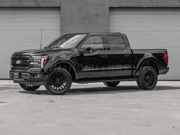 2025 Lariat 5.0L V8 FACELIFT BLACK PACK € 77990 + WIDEBODY