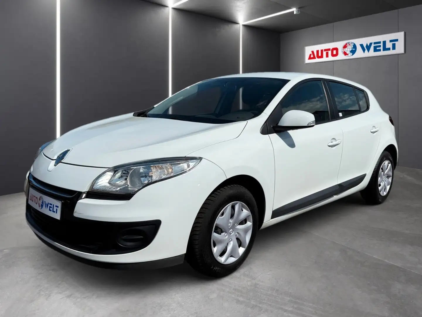 Renault Megane Lim. 1.6 16V 5-Trg. Klima Freisprech BT Weiß - 1