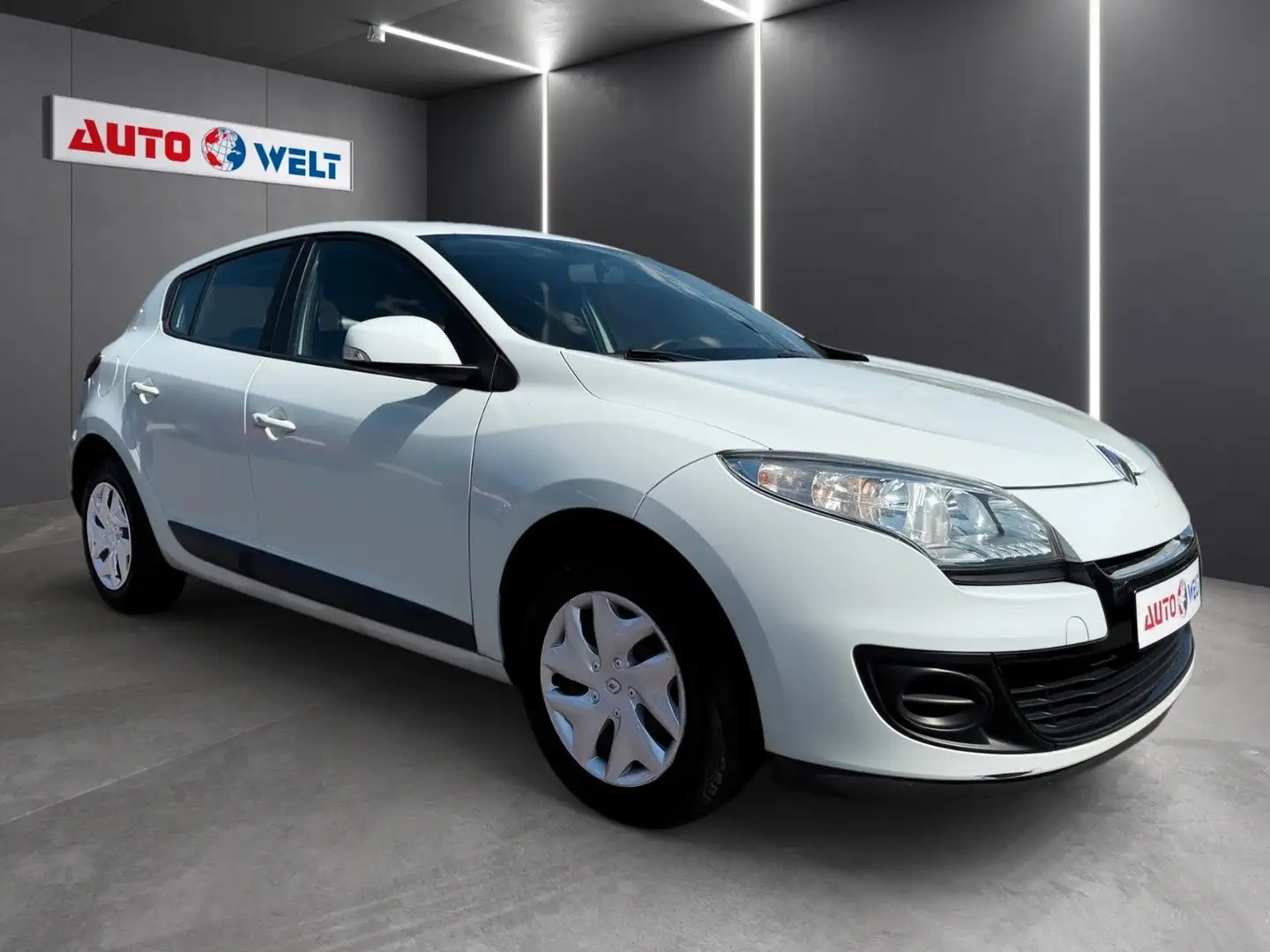 Renault Megane Lim. 1.6 16V 5-Trg. Klima Freisprech BT Weiß - 2