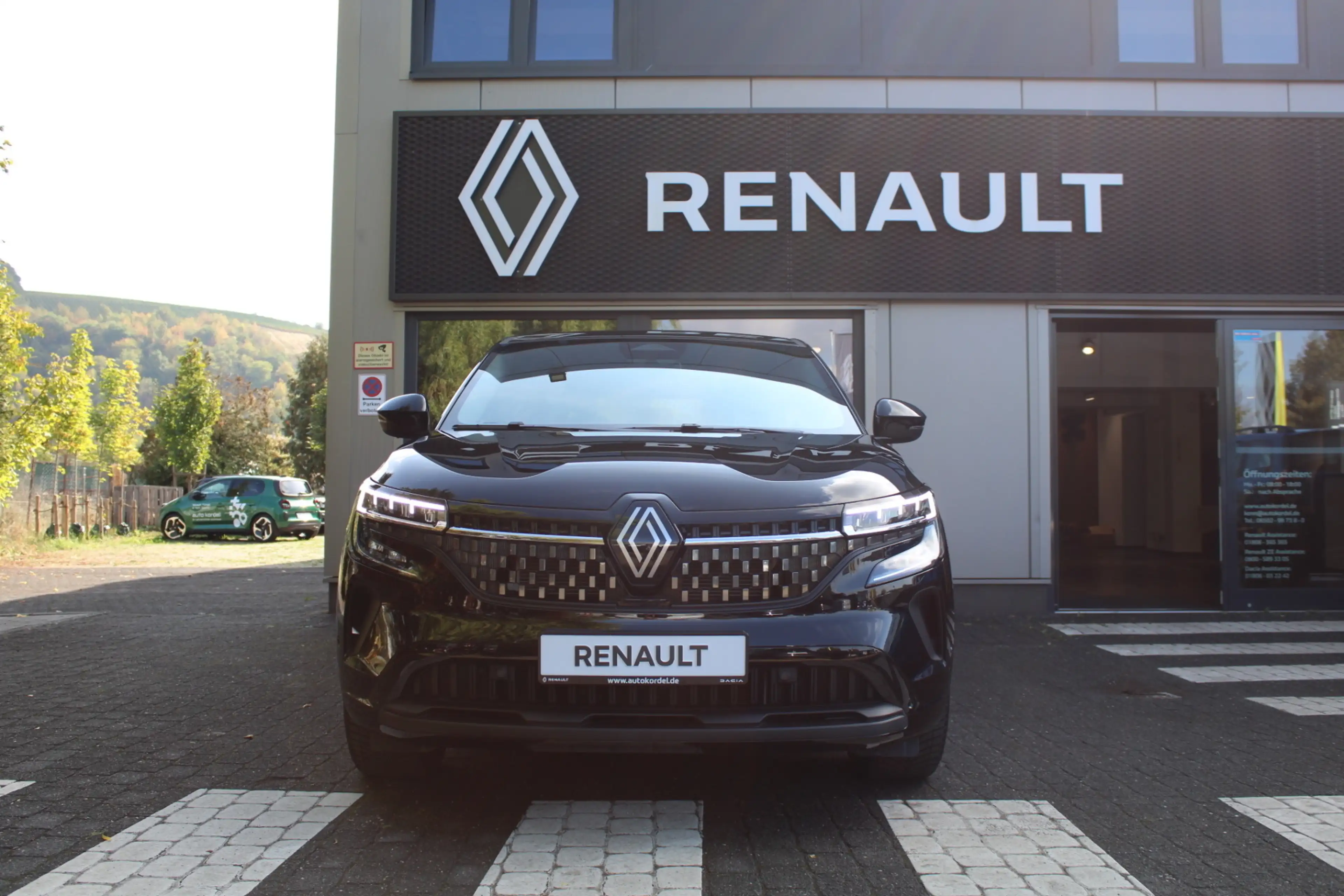 Renault Austral Evolution Full Hybrid 200 — photo 2