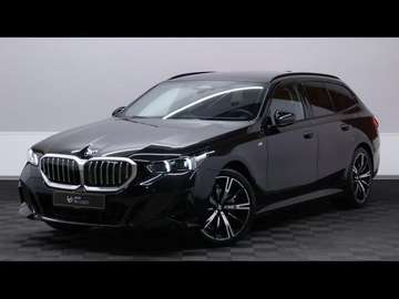i Touring M SPORT