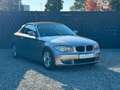 BMW 118 i Cabrio 2.0 KLIMA PDC SHZ TEILLEDER Silber - thumbnail 2