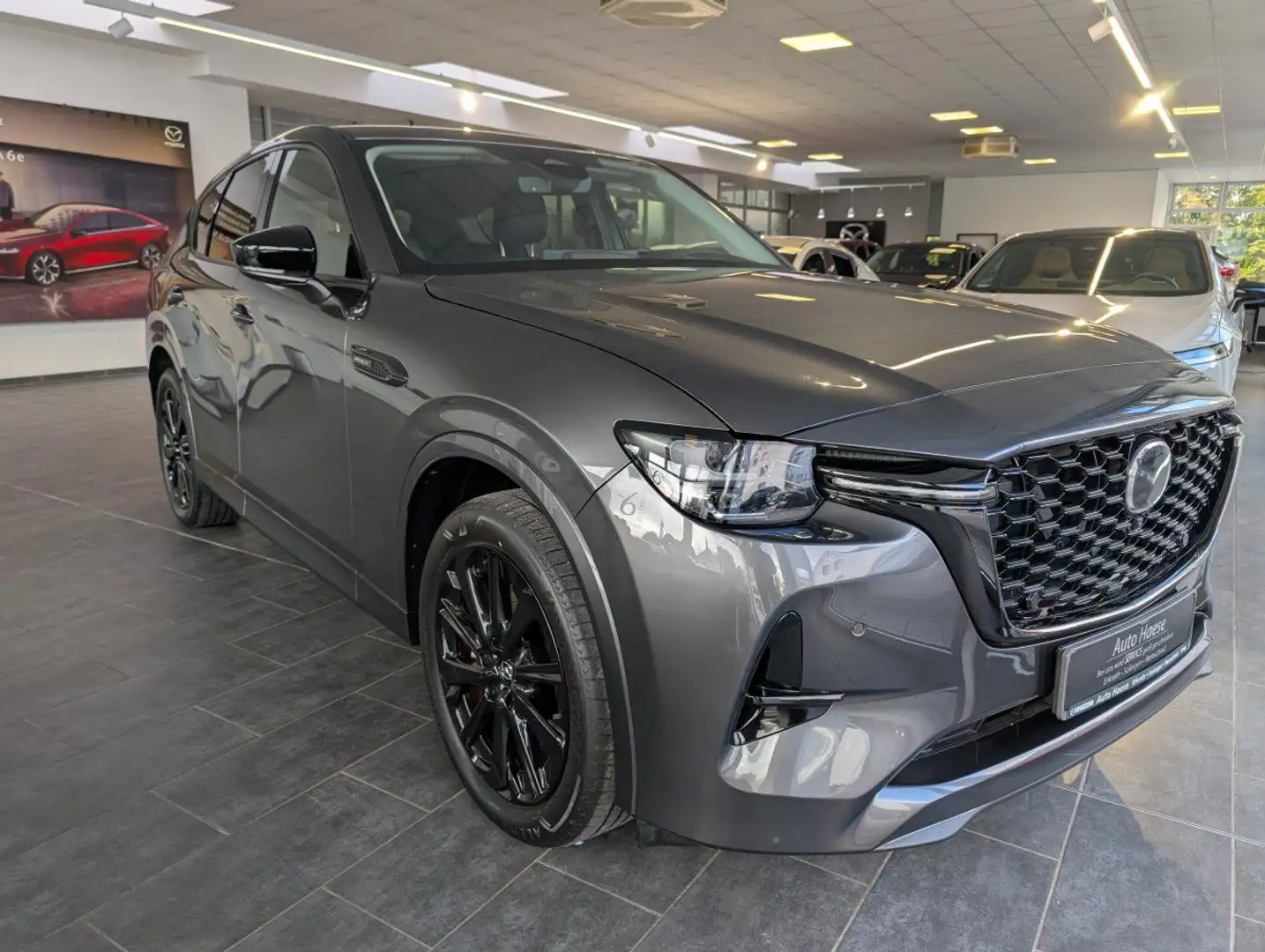Mazda CX-60 2.5L 327PS e-Skyactiv PHEV Homura CON-P DR Grijs - 1
