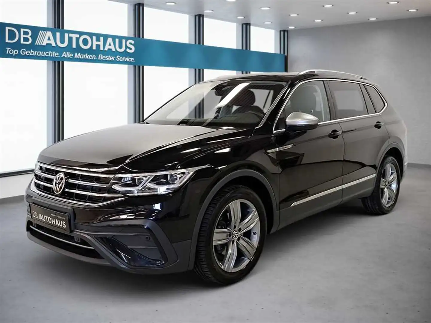 Volkswagen Tiguan Allspace Life 2.0 TDI DSG Black - 1