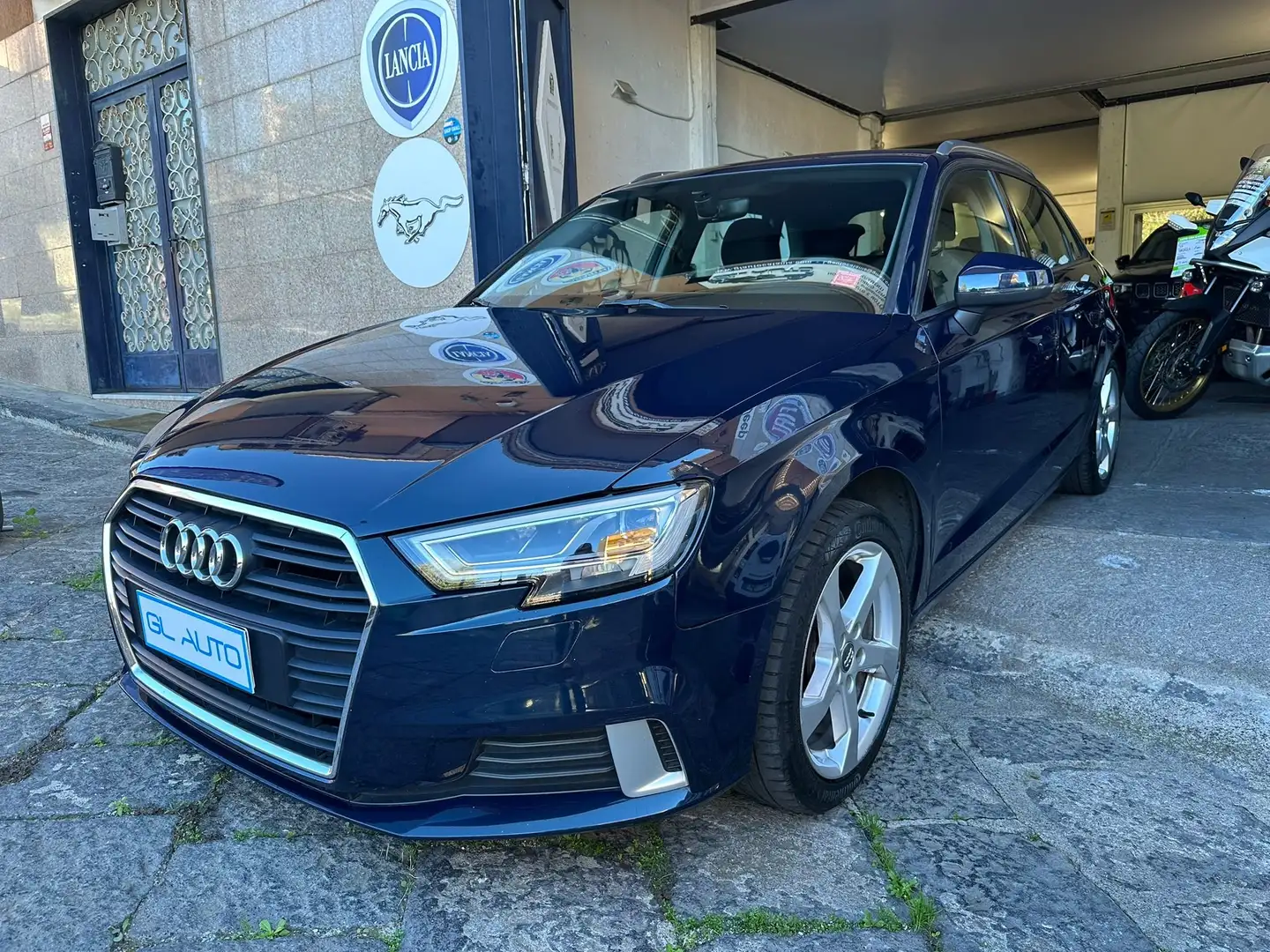 Audi A3 A3 Sportback 30 1.6 tdi Business 116cv my19 Blu/Azzurro - 1