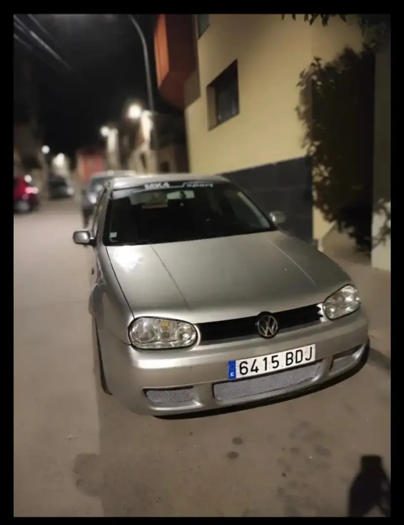 Volkswagen Golf GTI 1.8 T 150 - 1