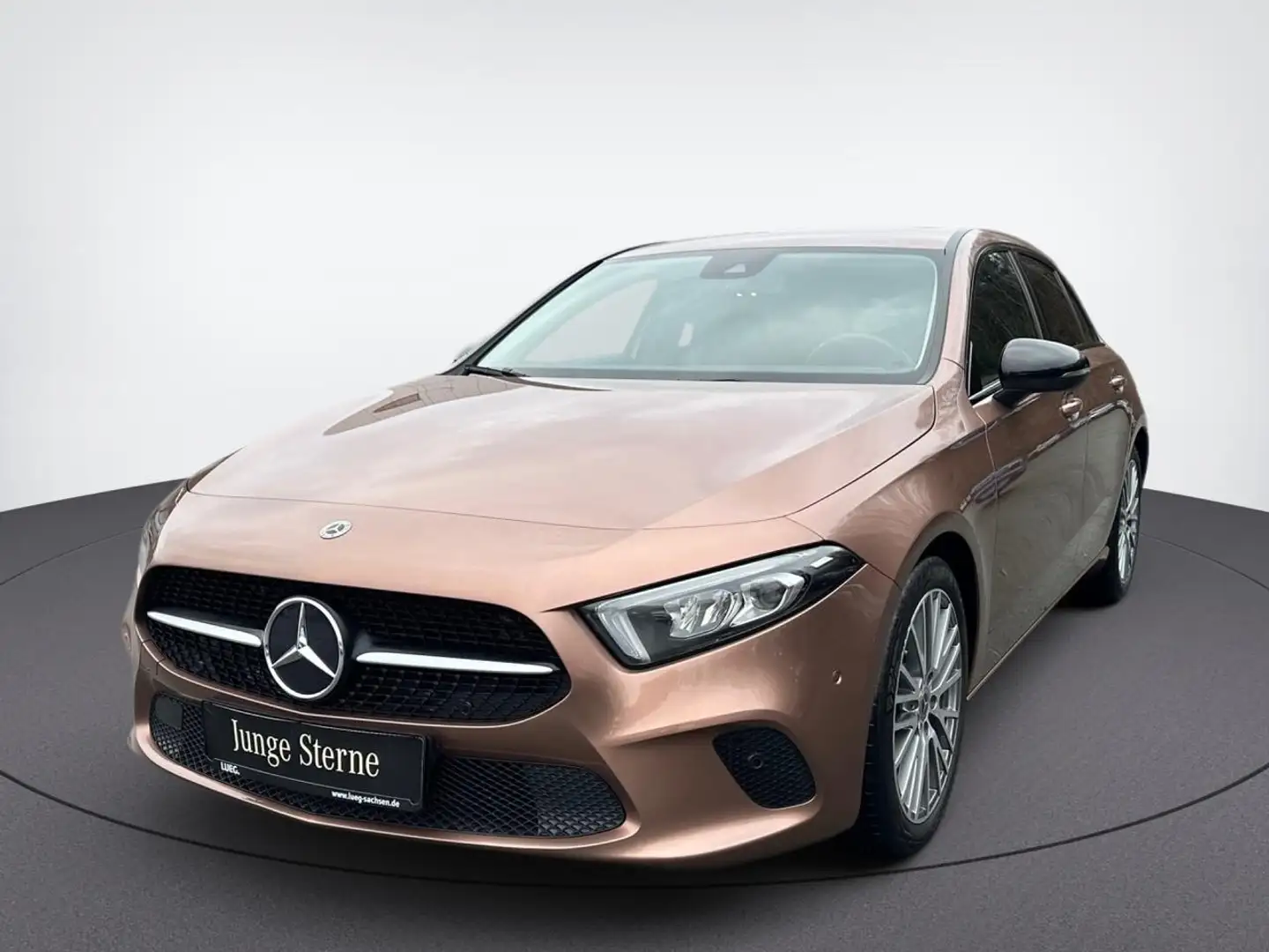 Mercedes-Benz A 180 d Kompakt PROGRESSIVE+NIGHT+KAMERA+LED Gold - 1