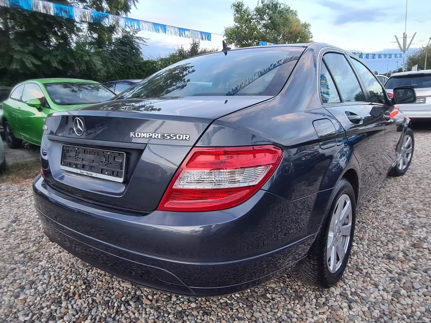 Mercedes-Benz C 200 Lim. Kompressor *KLIMAAUT./ SHZ/ MFL/ AHK* Grau - 2