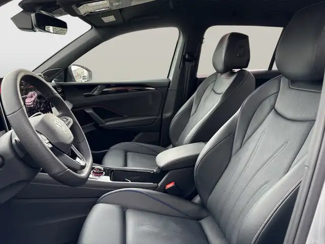 Volkswagen Tiguan view 8