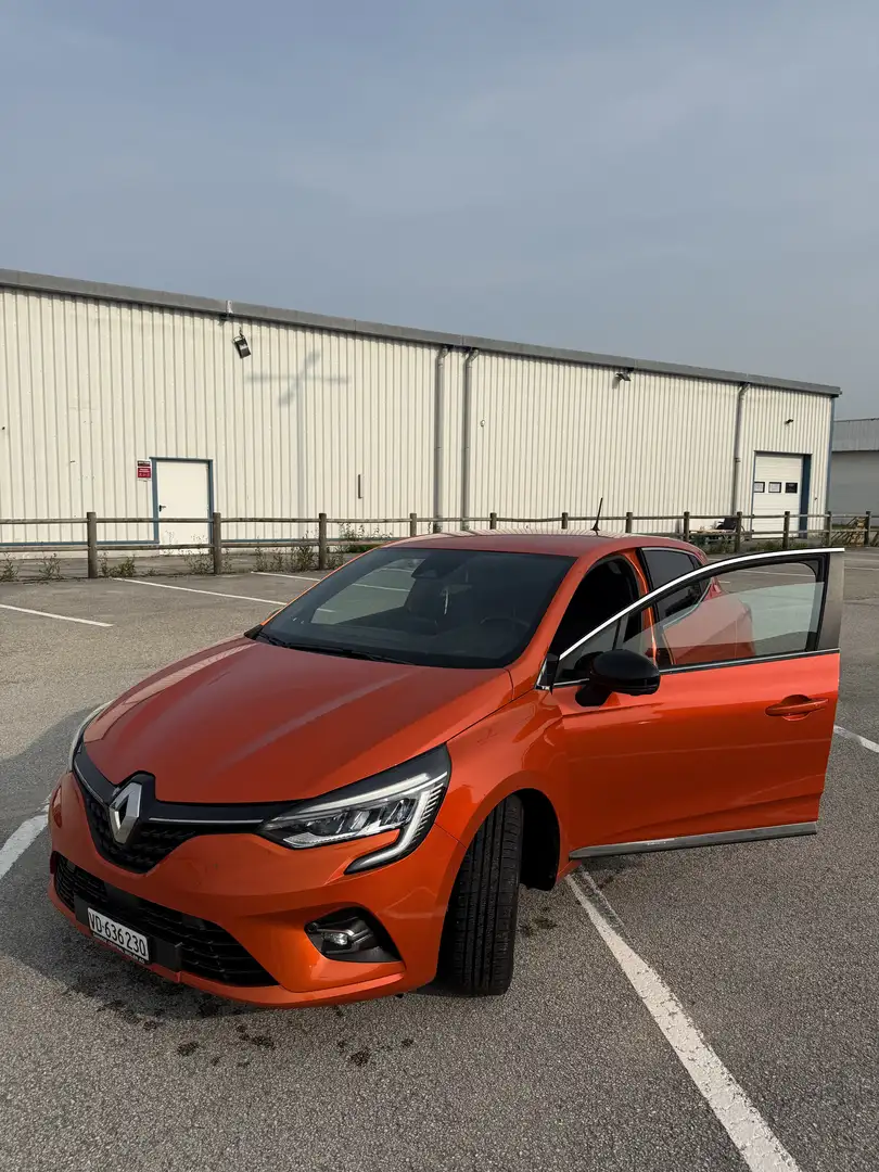 Renault Clio TCe 100 Intens - 1