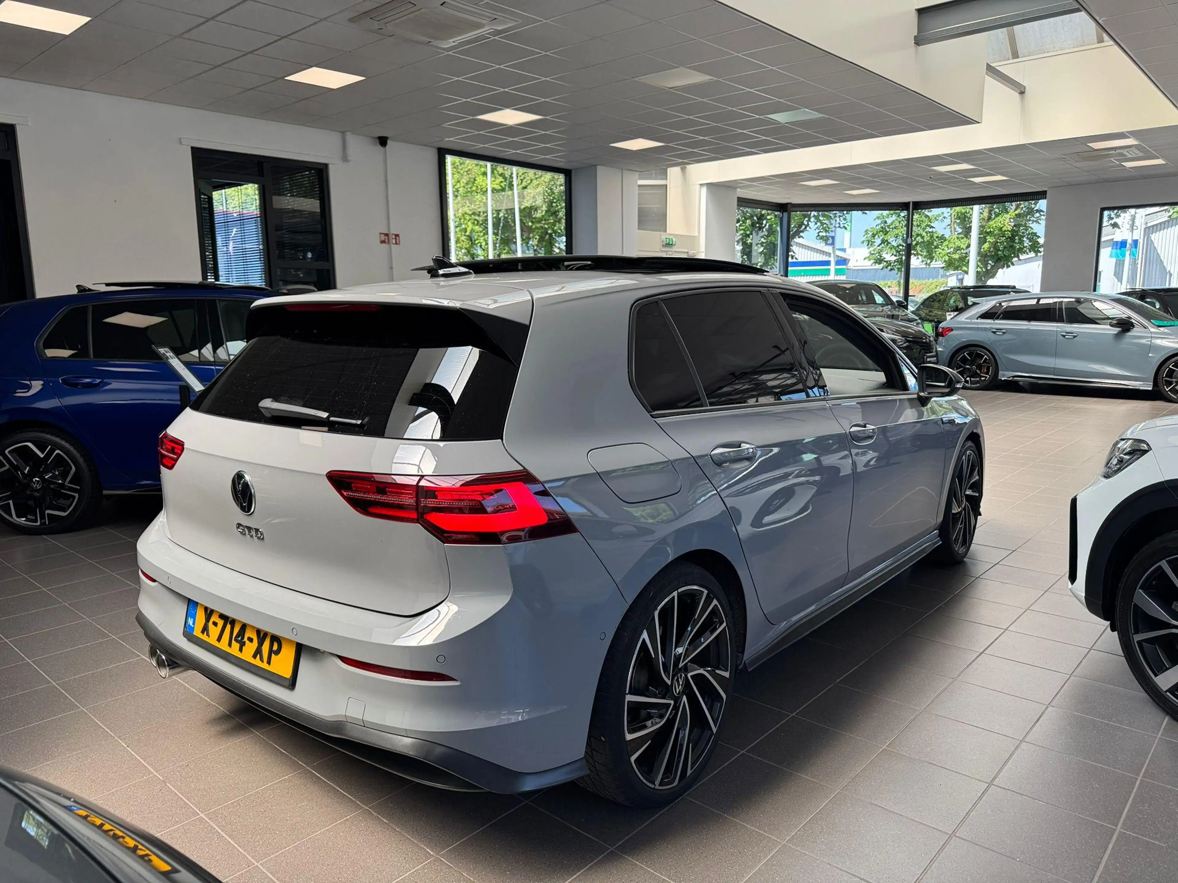 Volkswagen Golf GTD 2.0 TDI / Leder / Pano / H&k / head-up / — photo 5