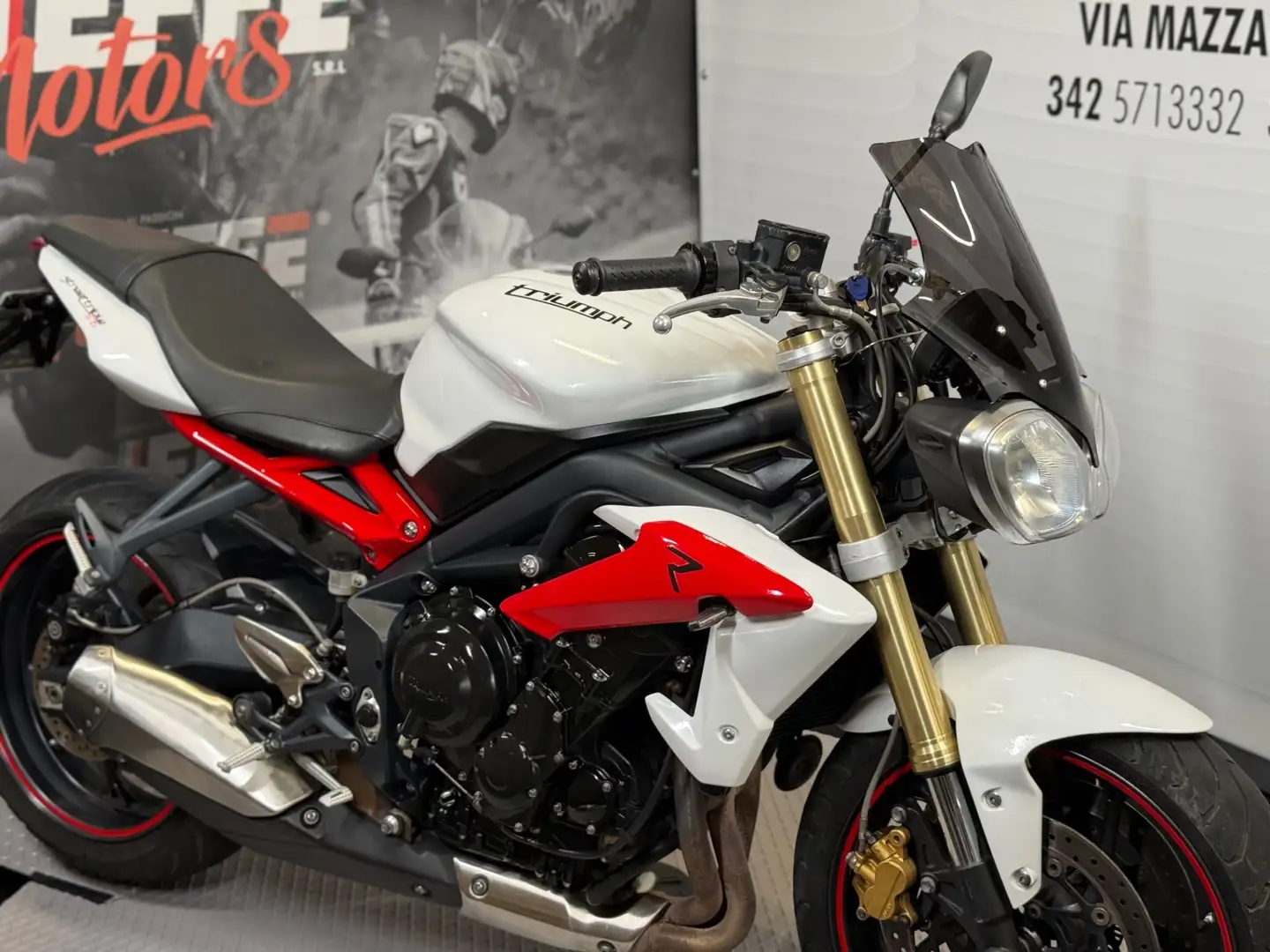 Triumph Street Triple RS Bianco - 2