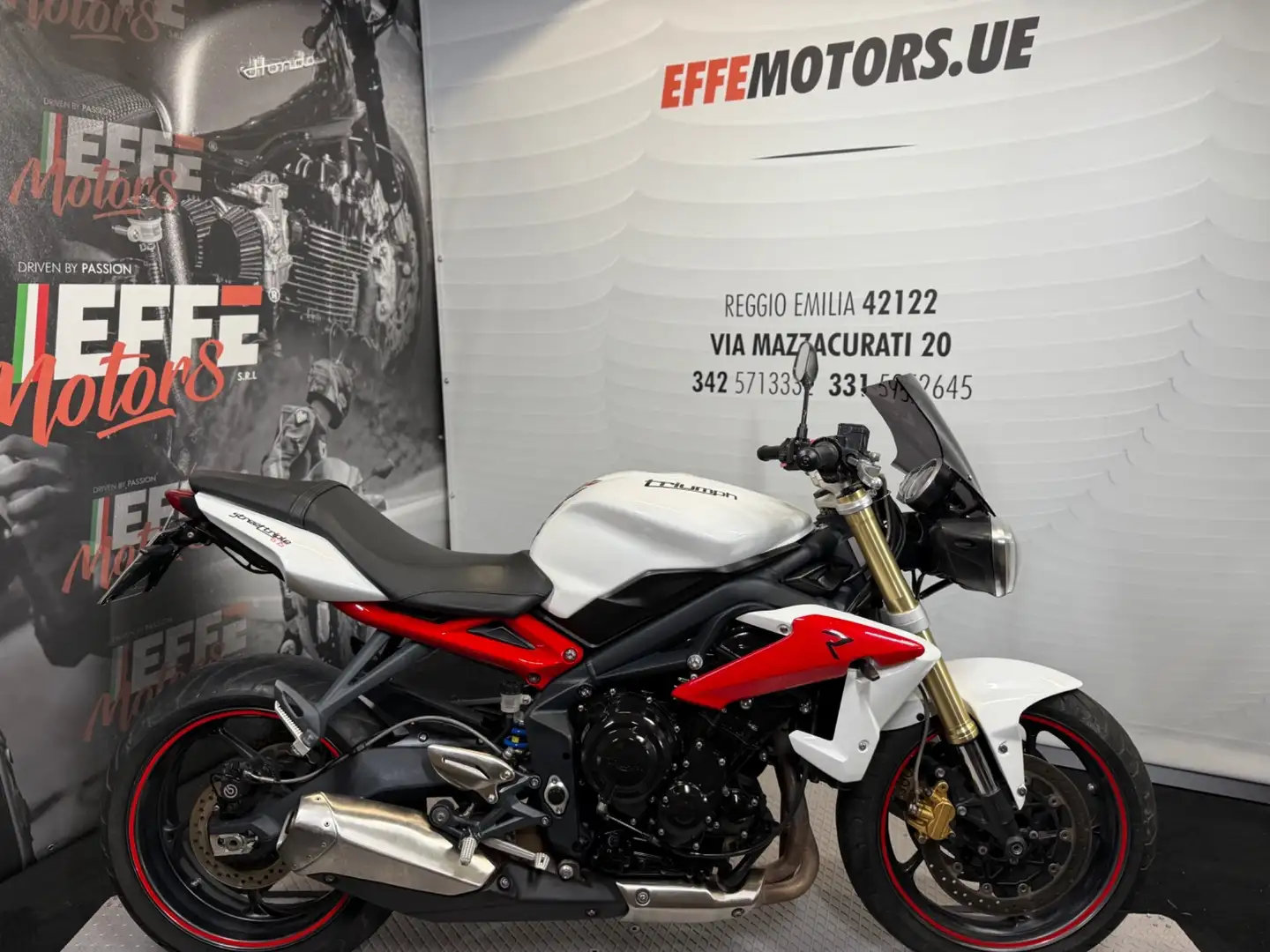 Triumph Street Triple RS Bianco - 1
