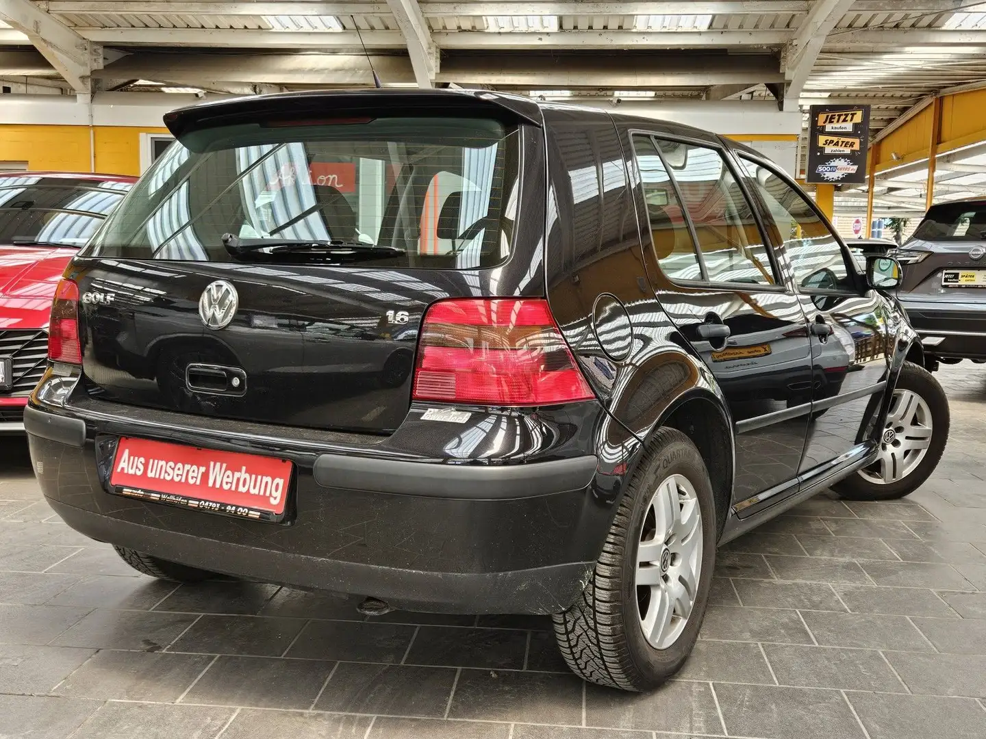 Volkswagen Golf IV 1,6i Trendline 2.Hand Sitzheiz. Climatr. Schwarz - 2