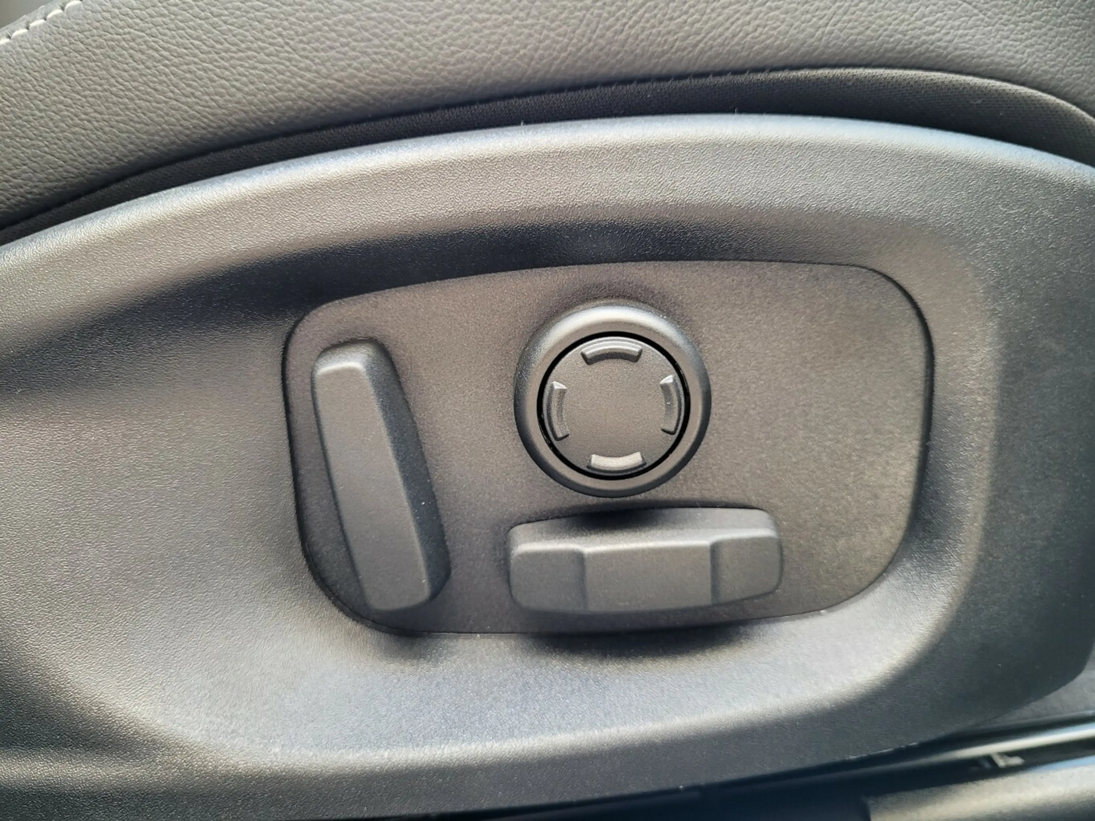 Jaguar I-Pace EV400 R-Dynamic SE*PANO*HUD*Luftfederung*GAR2029 — photo 10