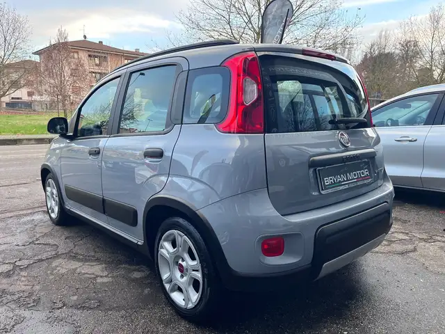 Fiat Panda view 3
