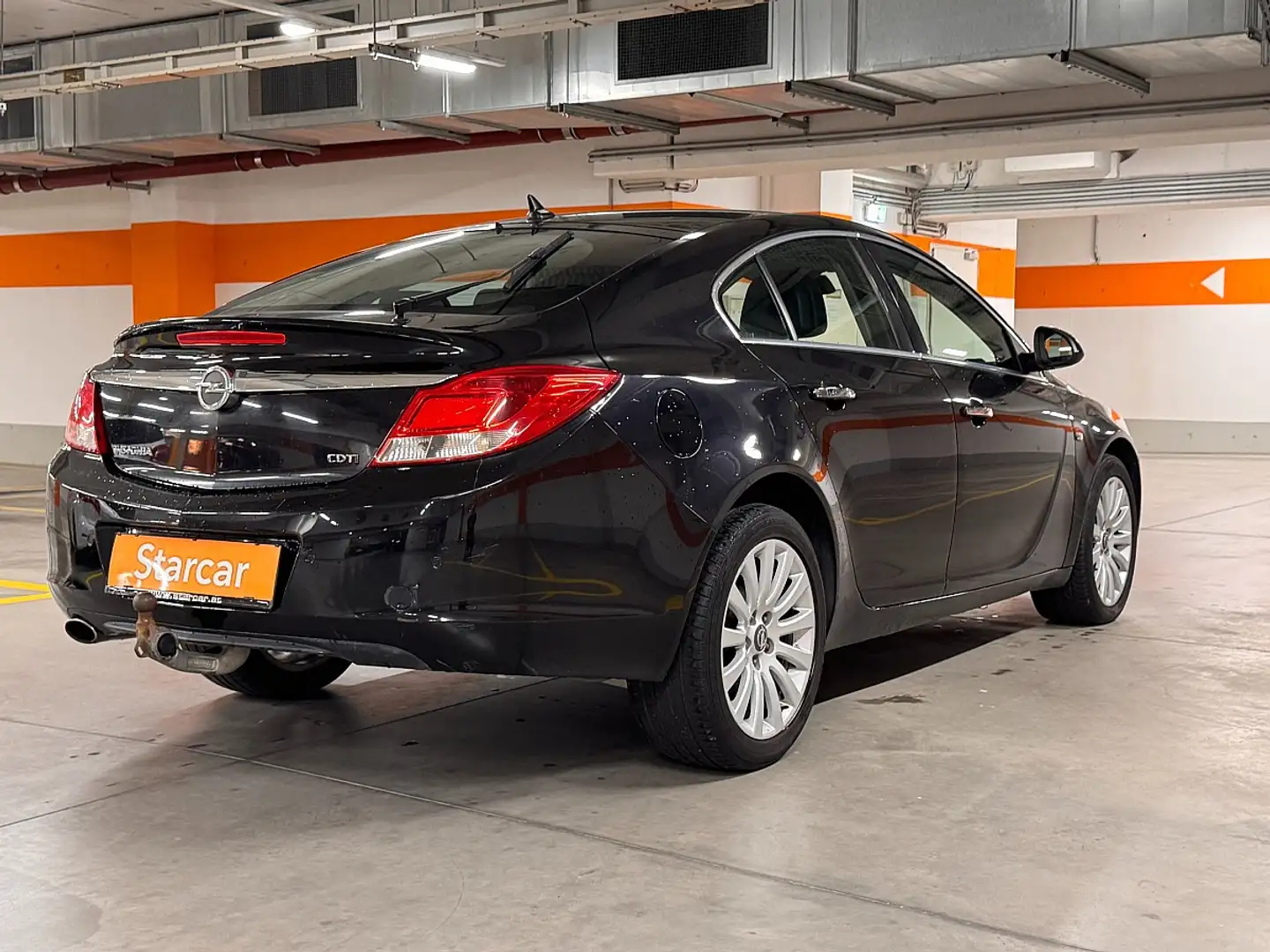 Opel Insignia 2,0 Cosmo CDTI DPF Ecotec Schwarz - 2