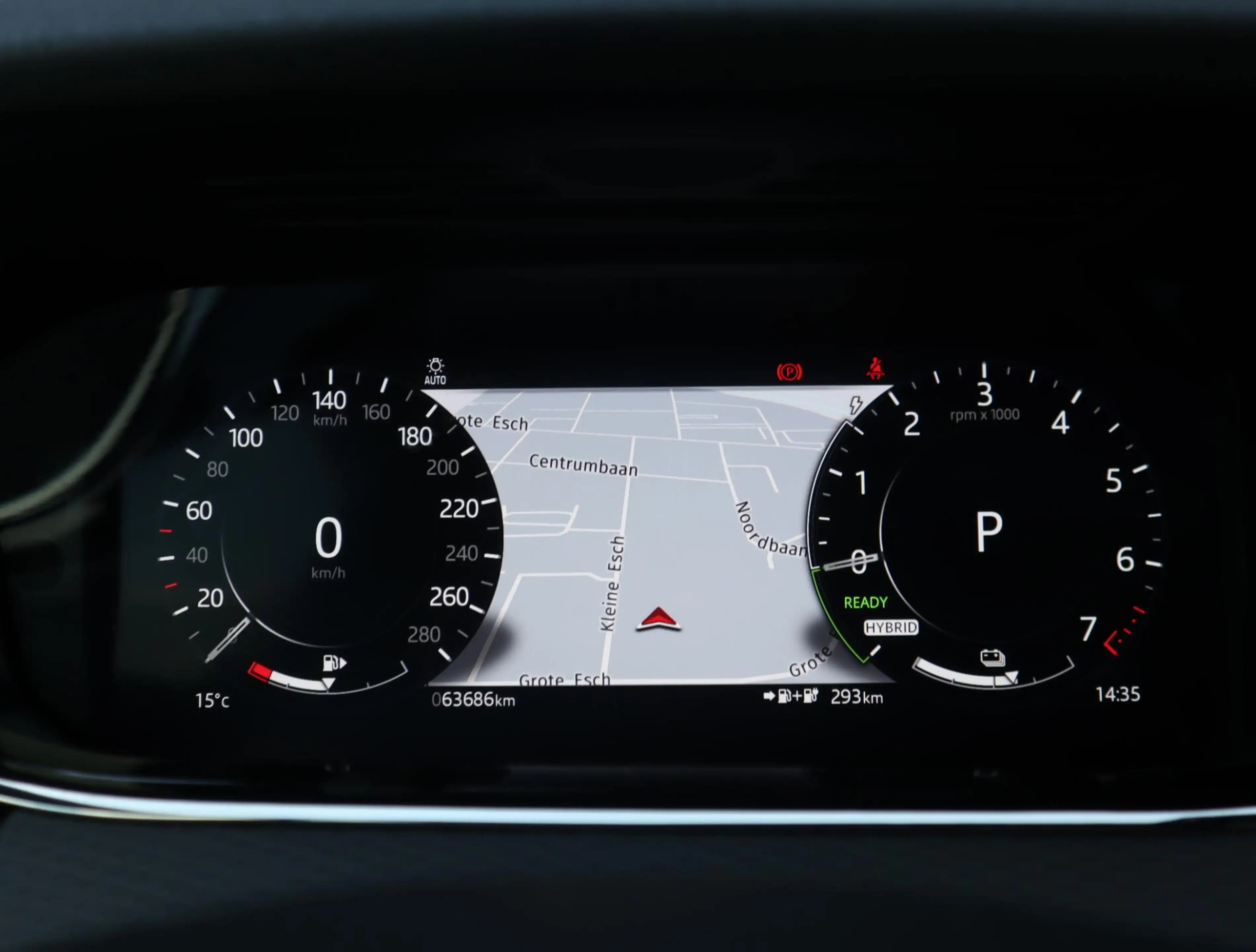 Land Rover Range Rover Evoque 1.5 P300e AWD R-Dynamic SE | Pano | 360 camera | A — photo 11