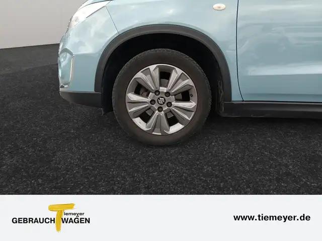 Suzuki Vitara view 9