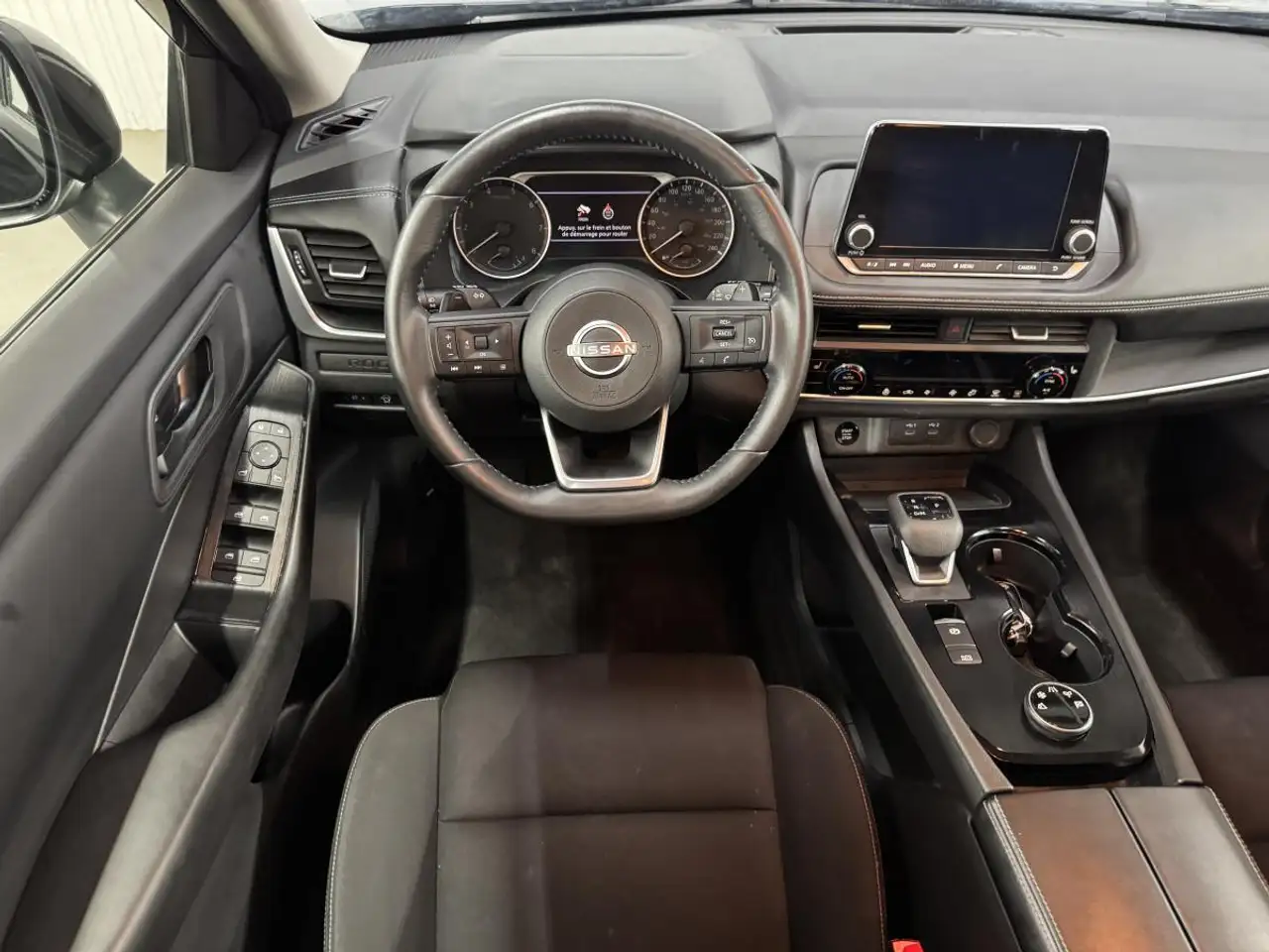 Nissan Rogue fotografie Nissan Rogue