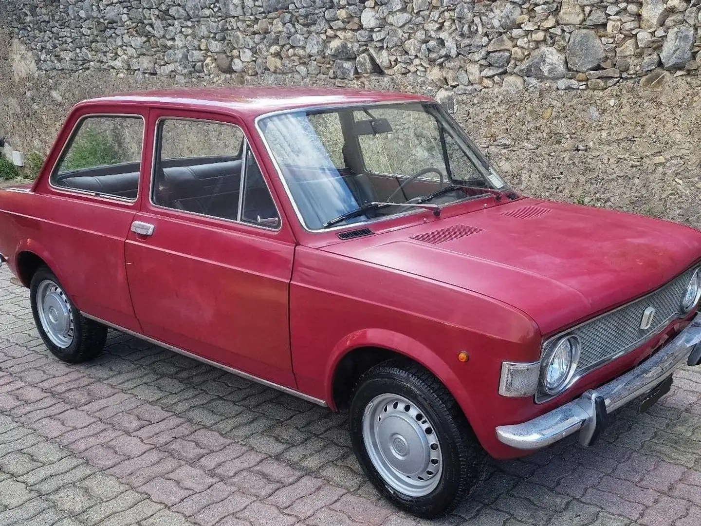 Fiat 128 Berlina Rosso - 1