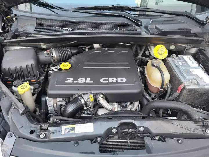 Lancia Voyager 2015, foto 7