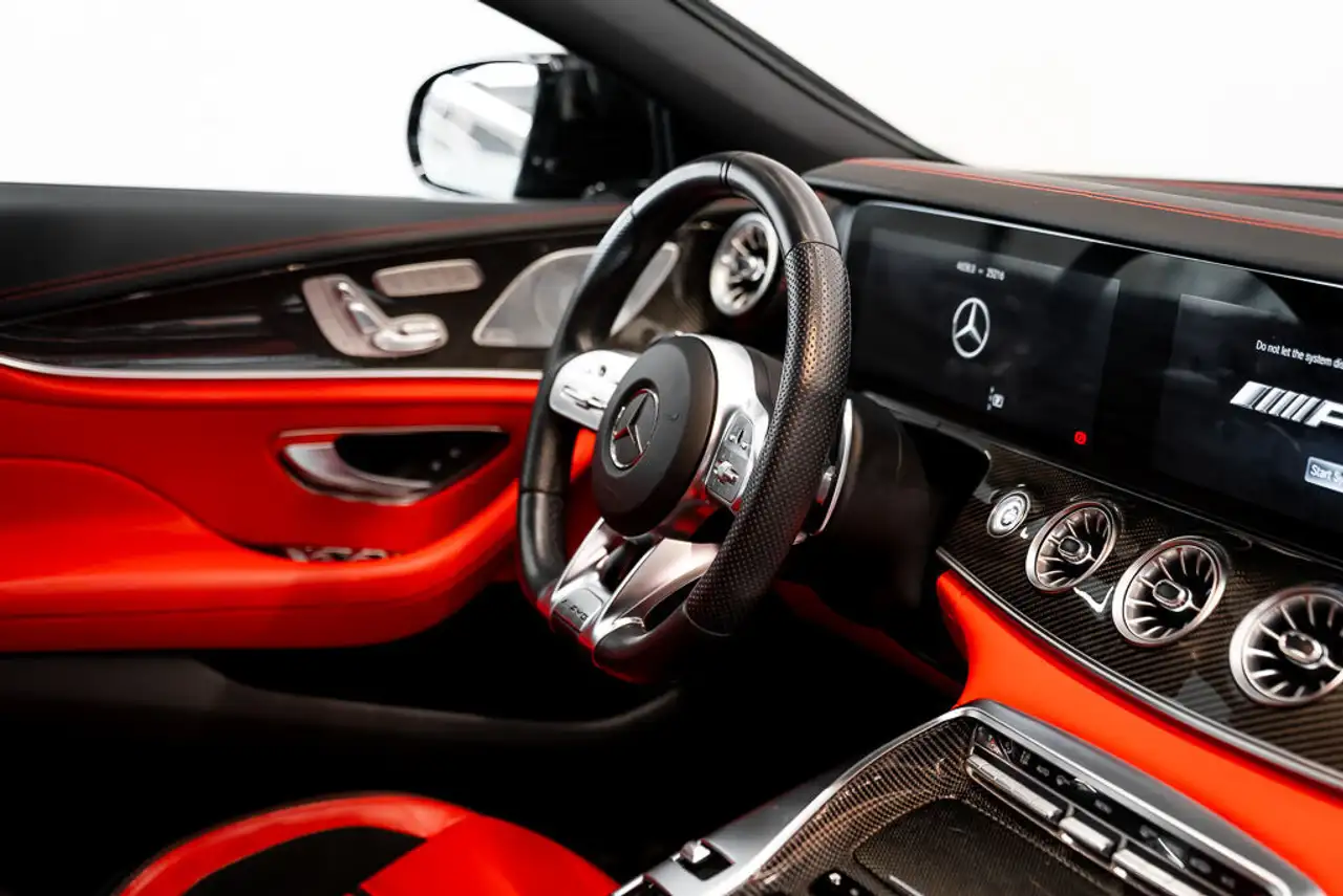 Mercedes-Benz AMG GT снимка Mercedes-Benz AMG GT