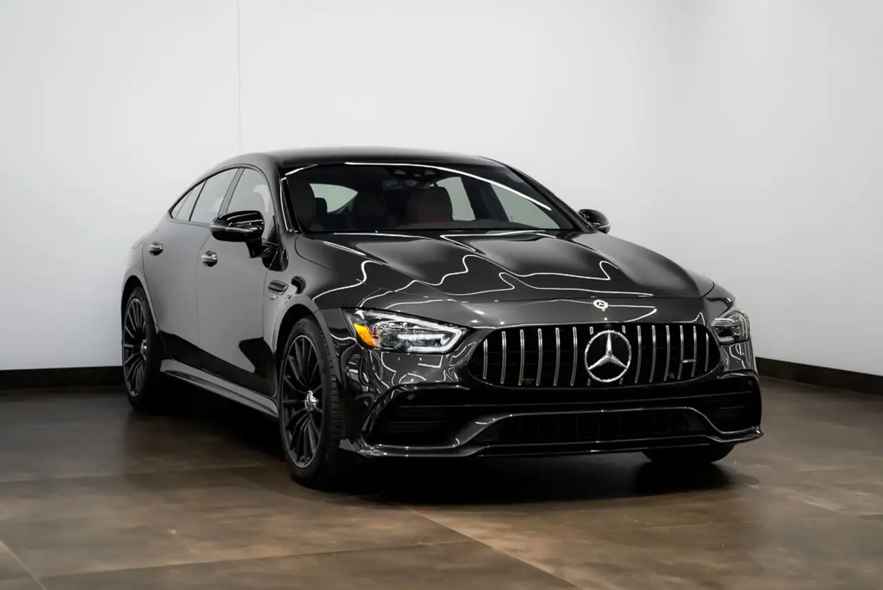 Mercedes-Benz AMG GT снимка Mercedes-Benz AMG GT