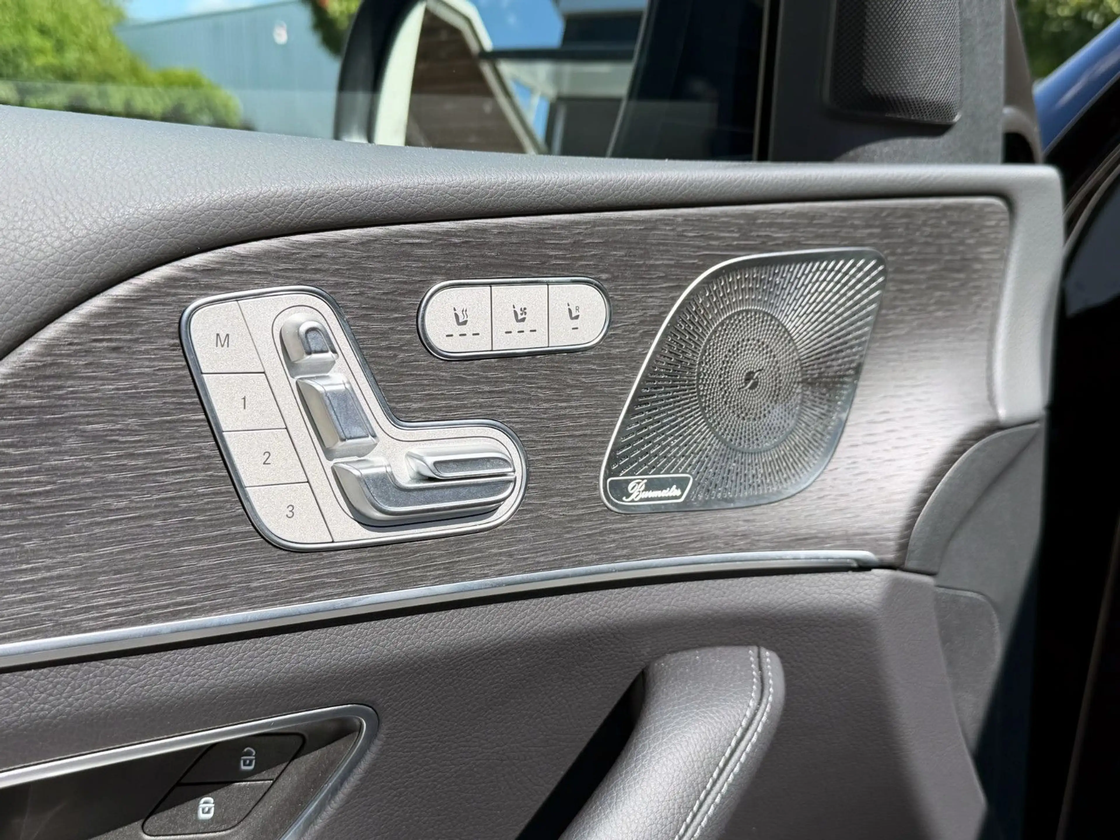 Mercedes-Benz GLS 450 d 4M AMG 7-Stz. AIRMATIC ACC LED 360° AHK — photo 6