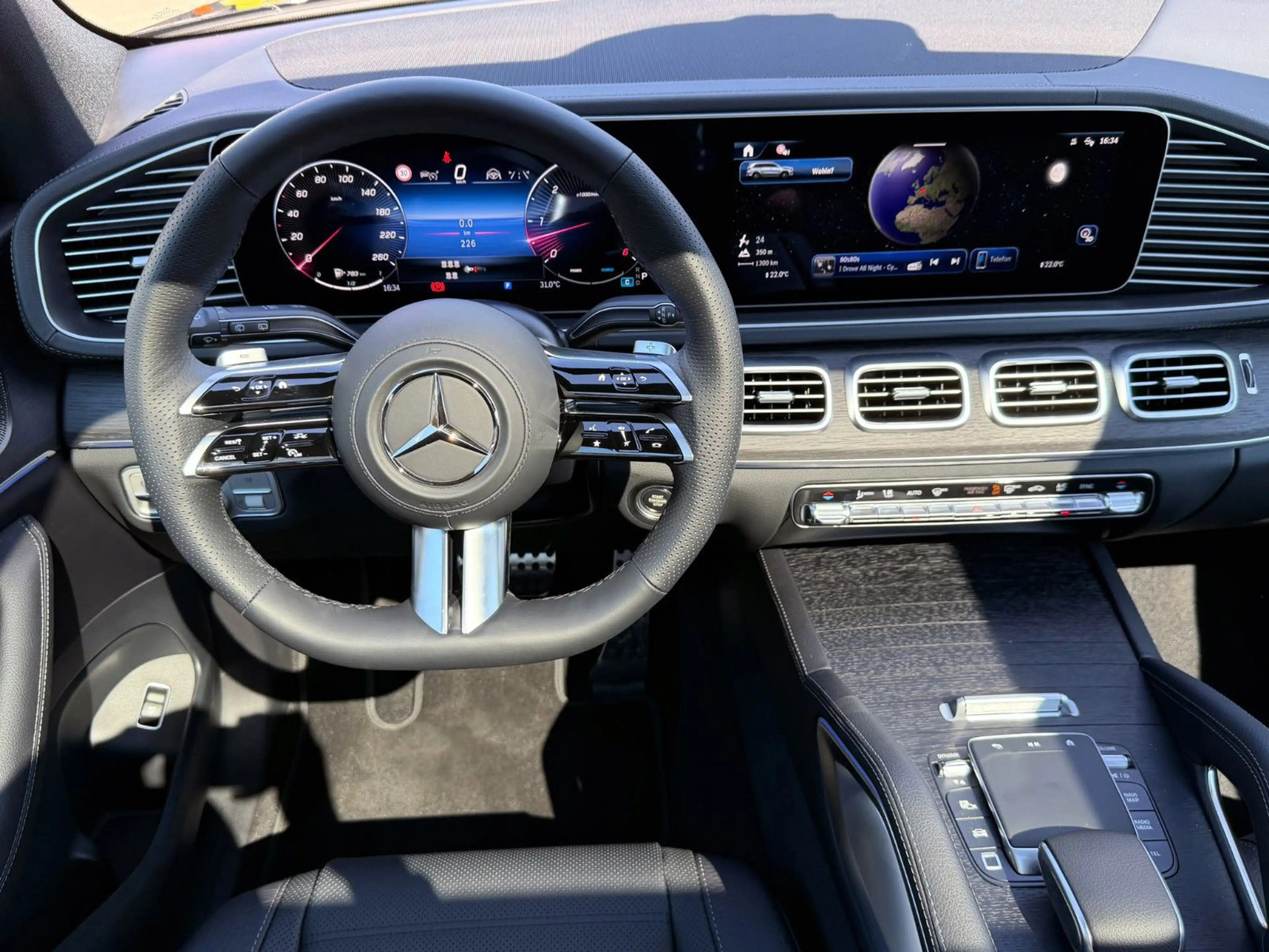 Mercedes-Benz GLS 450 d 4M AMG 7-Stz. AIRMATIC ACC LED 360° AHK — photo 7