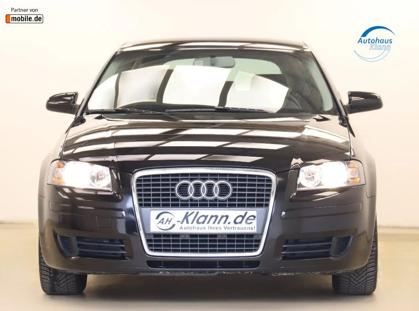 Audi A3 Sportback 1.6 102PS Attraction Klima 1.Hand Schwarz - 2