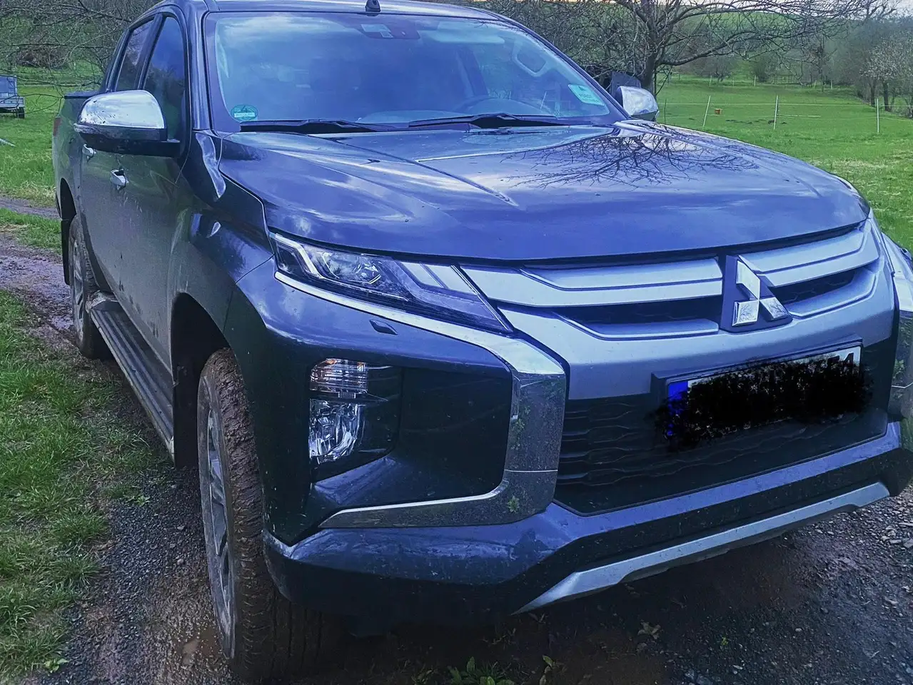 Mitsubishi L200