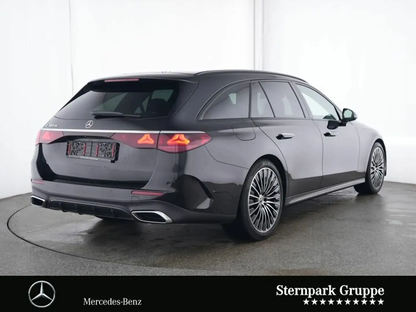 Mercedes-Benz E 300 E 300 de T AMG*NIGHT*DISTR*AHK*HUD*20"LMR*FAPA** Schwarz - 2