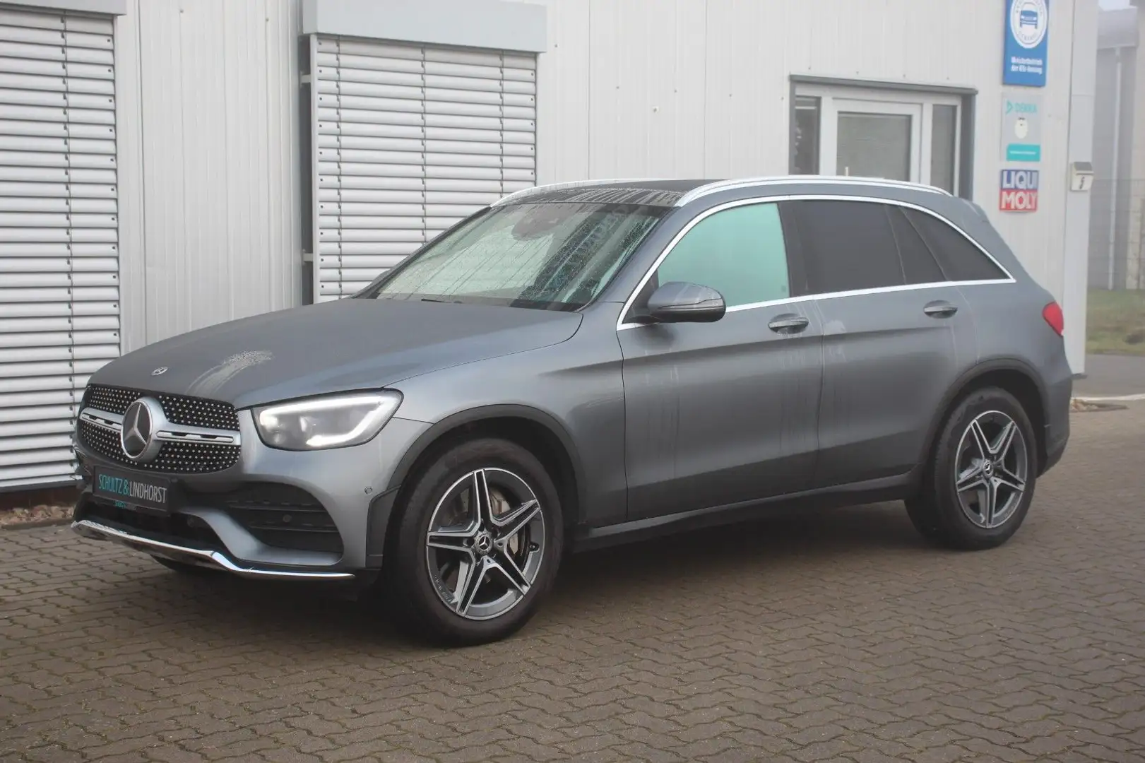 Mercedes-Benz GLC 400 d 4Matic AMG Line Gris - 1