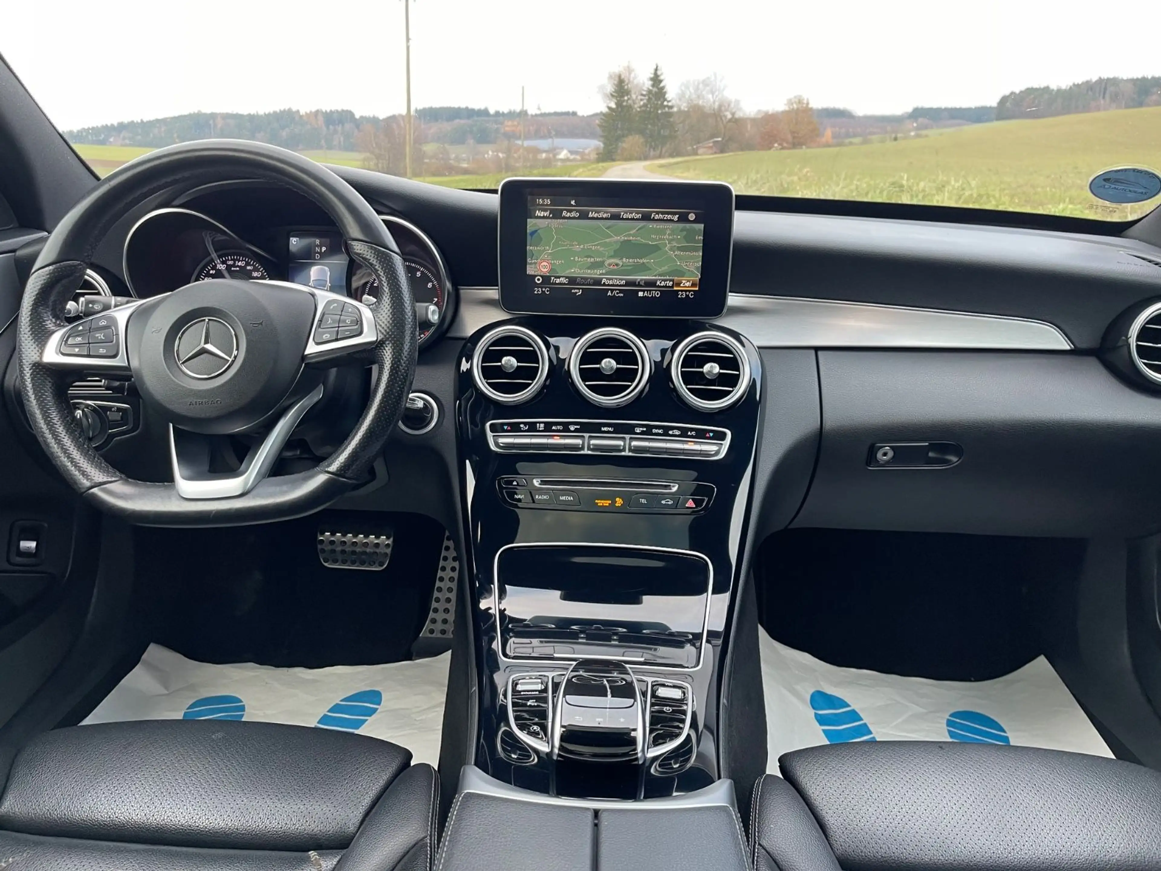 Mercedes-Benz C 250 T CGI-AMG Line - Panoramadach — photo 18