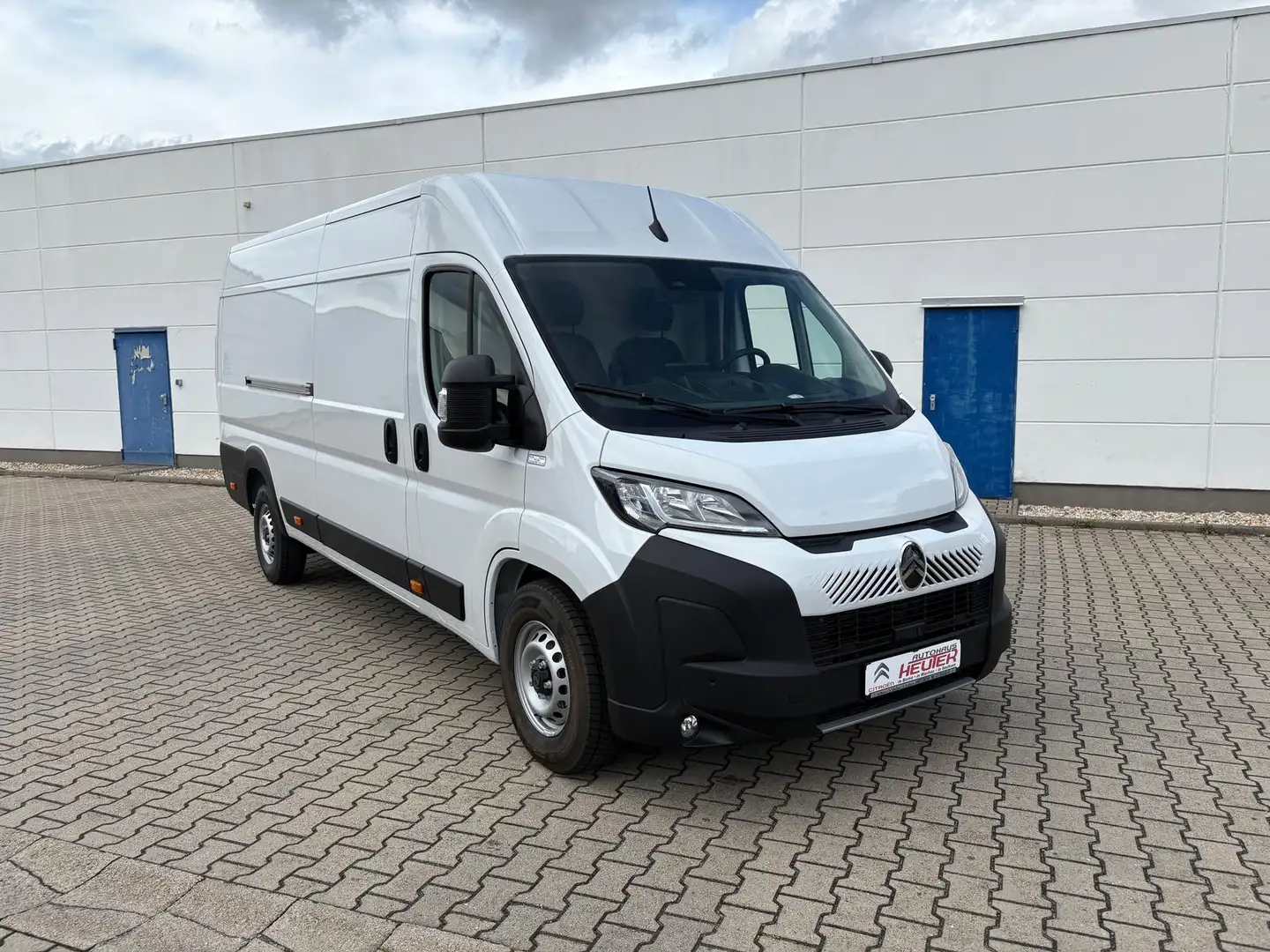 Citroen Jumper Heavy 35 L4H2 BlueHDi 180 AT Alb - 2