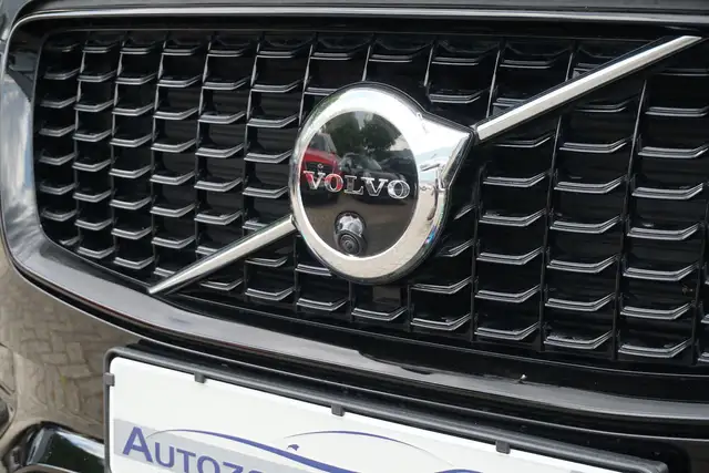 Volvo XC90 view 14