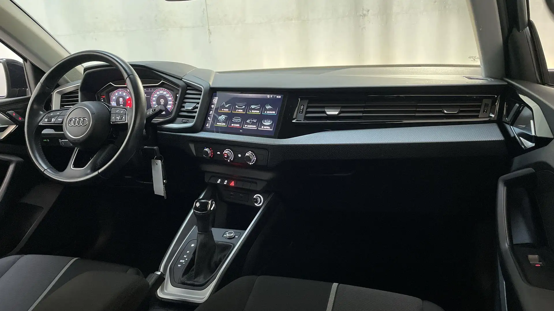 Audi A1 Sportback 25 TFSI S-Tronic Pro Line Virtual Cockpi Blauw - 2