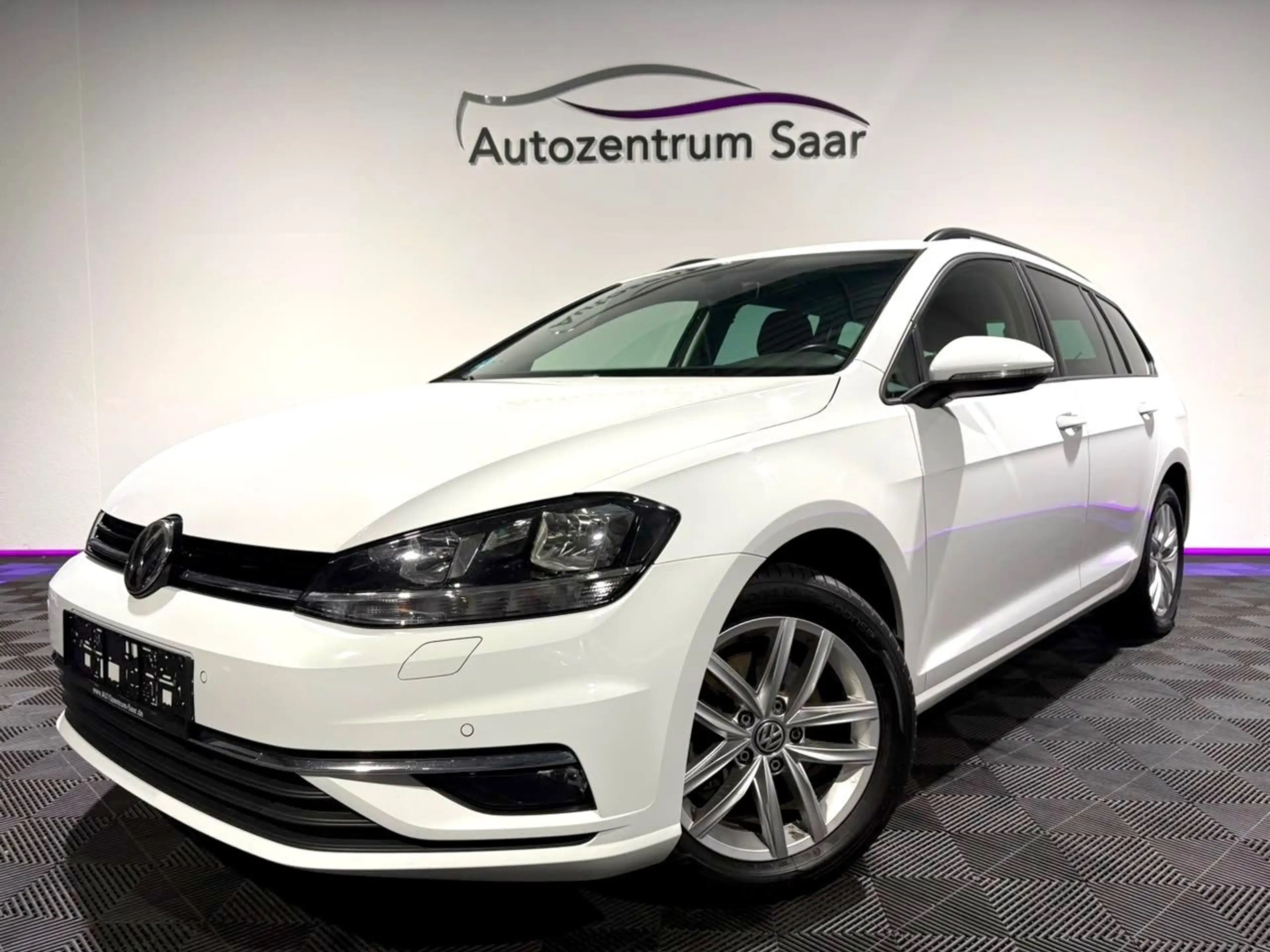 Volkswagen Golf VII Variant Comfortline Navi SH Tempomat BT
