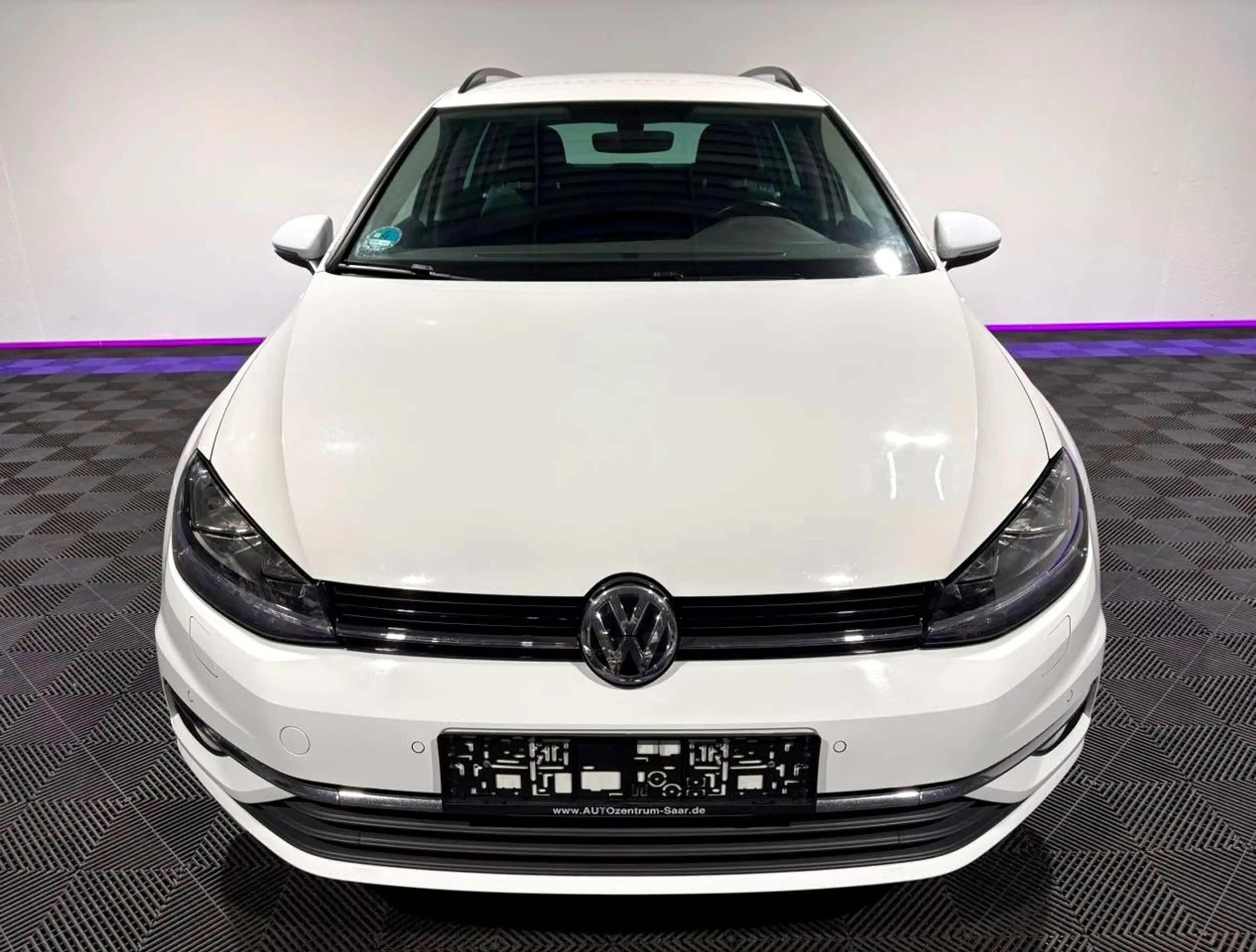 Volkswagen Golf VII Variant Comfortline Navi SH Tempomat BT — photo 14